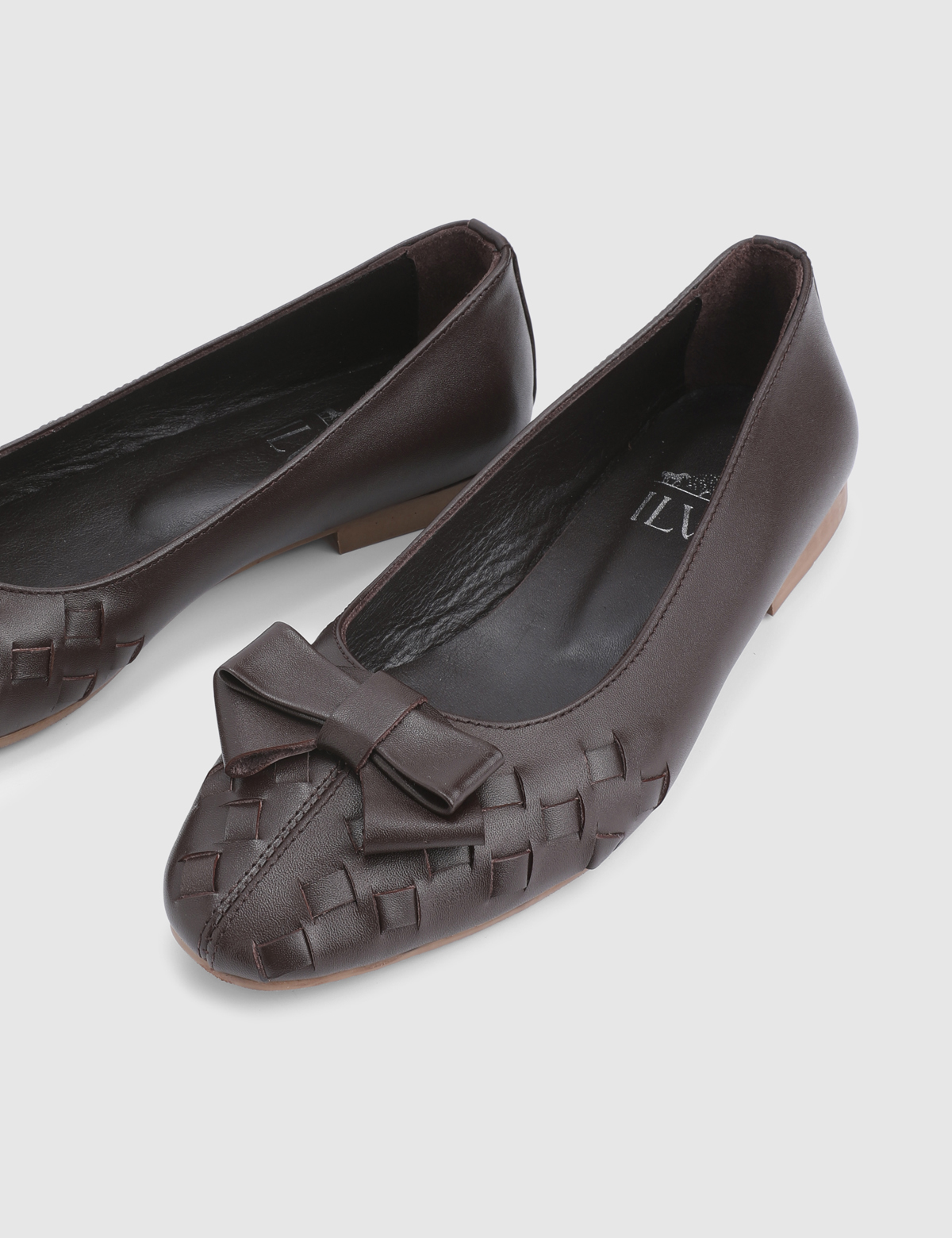 Vireya Brown Leather Women's Ballerina
