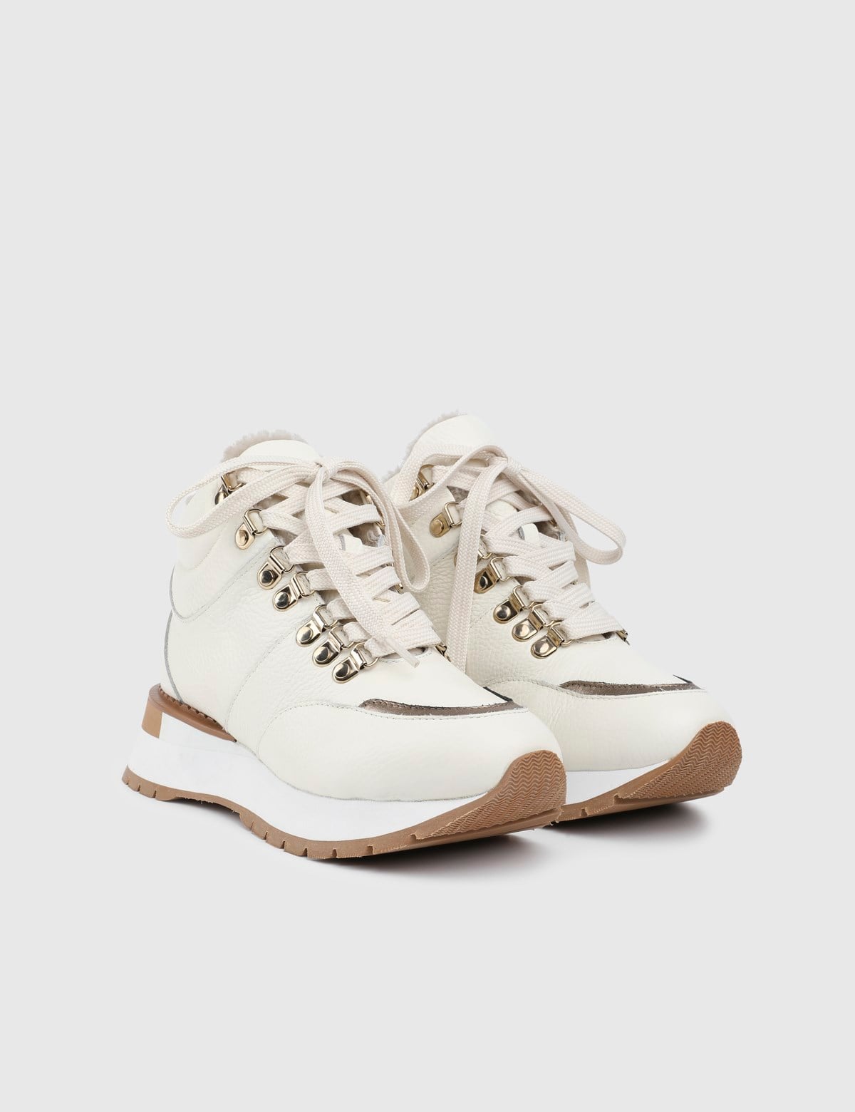 Wave Cream Leather Women's Boot