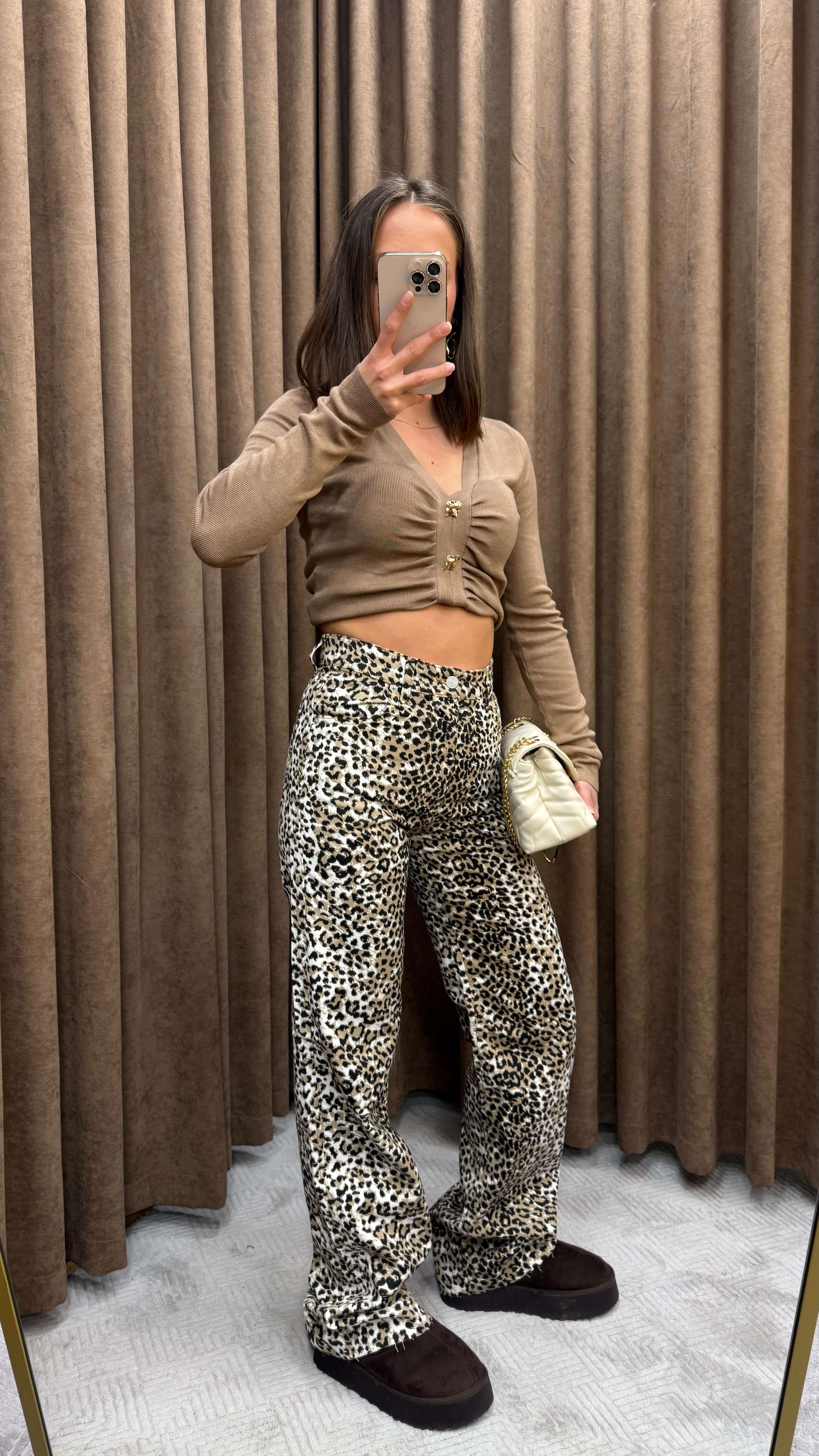  LEOPAR DETAYLI KESİK PAÇA STRAİGHT PANTOLON
