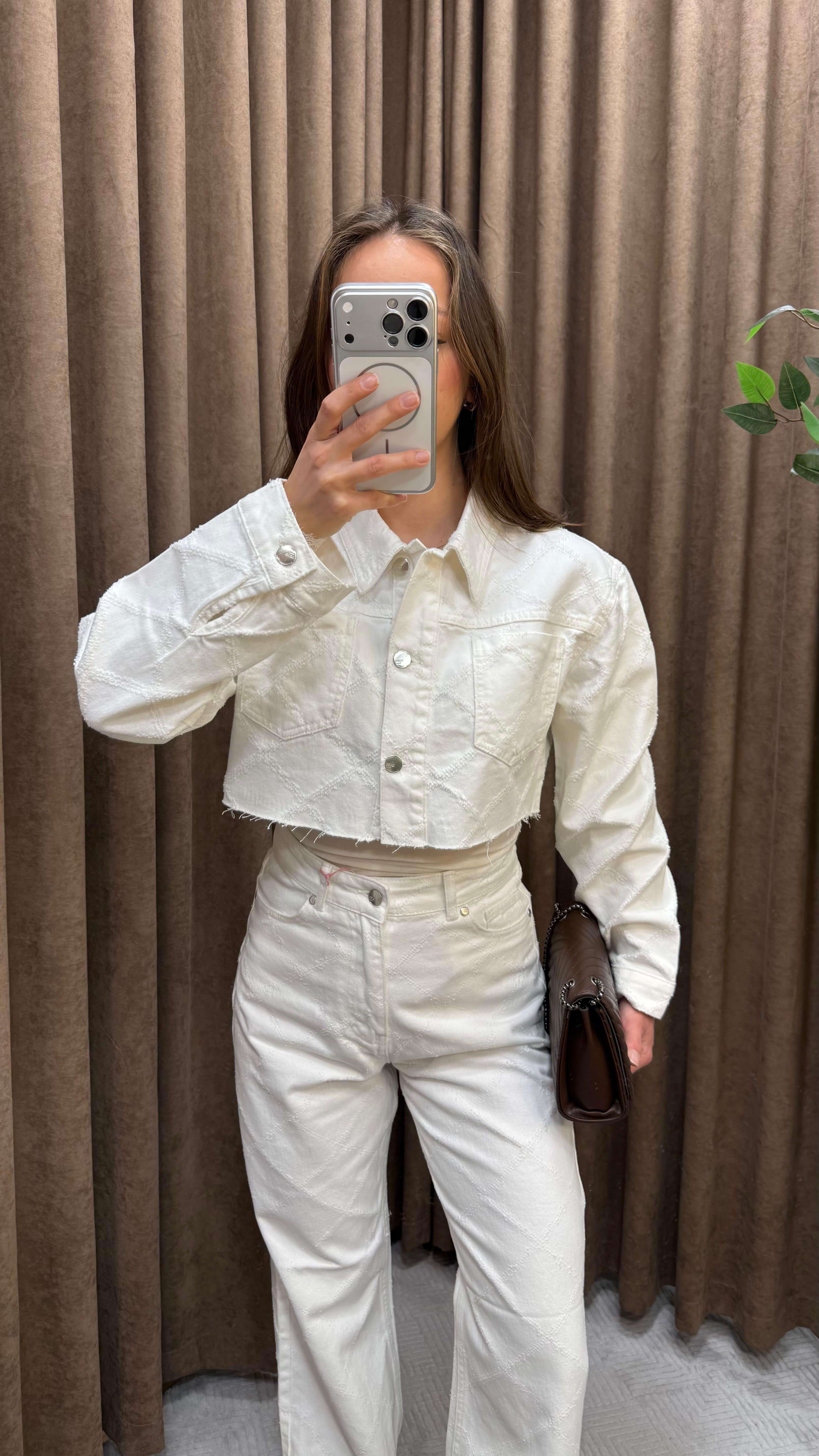 BEYAZ DOKULU CROP CEKET TAKIM