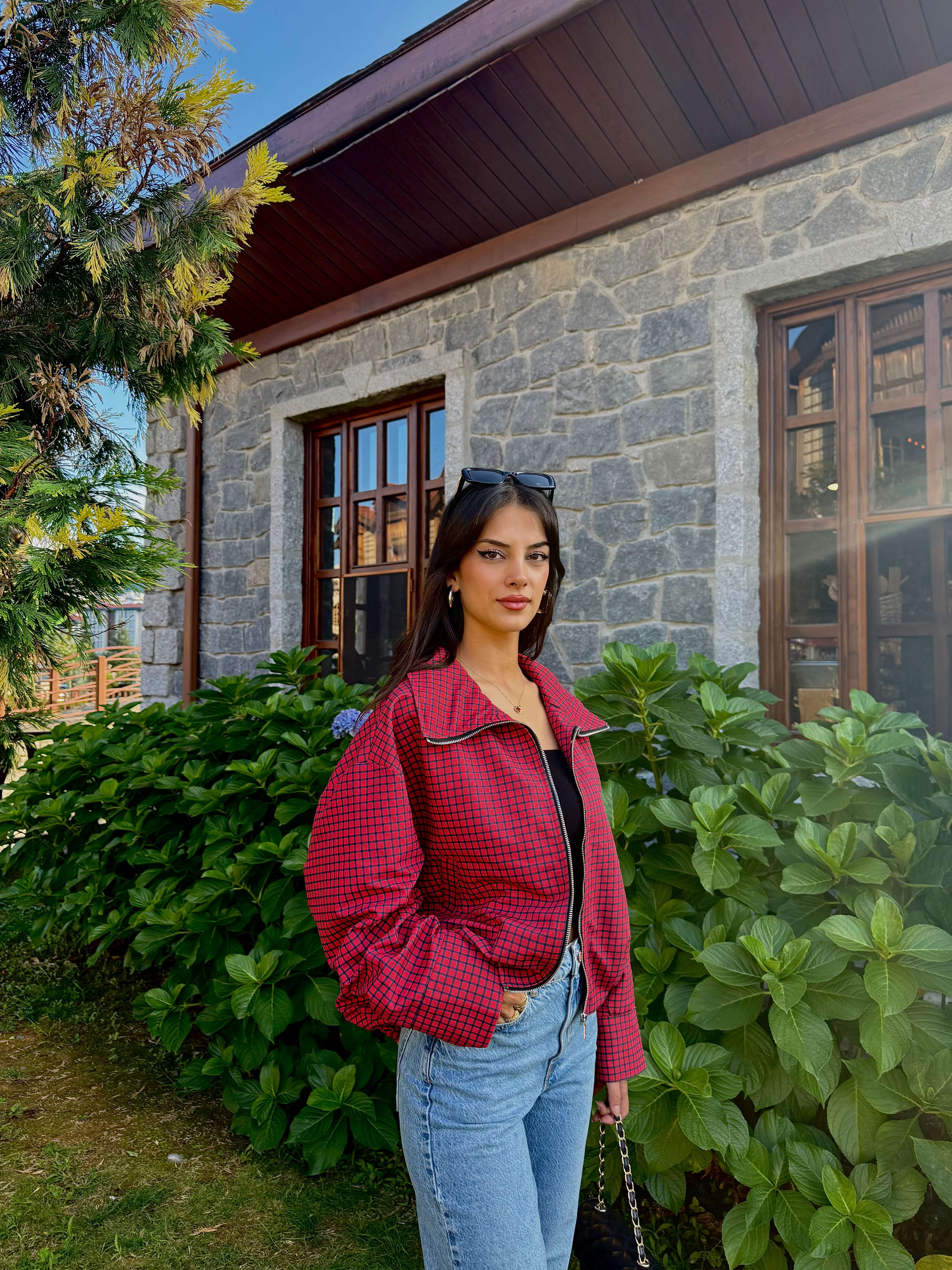 KIRMIZI EKOSE DESENLİ CEKET