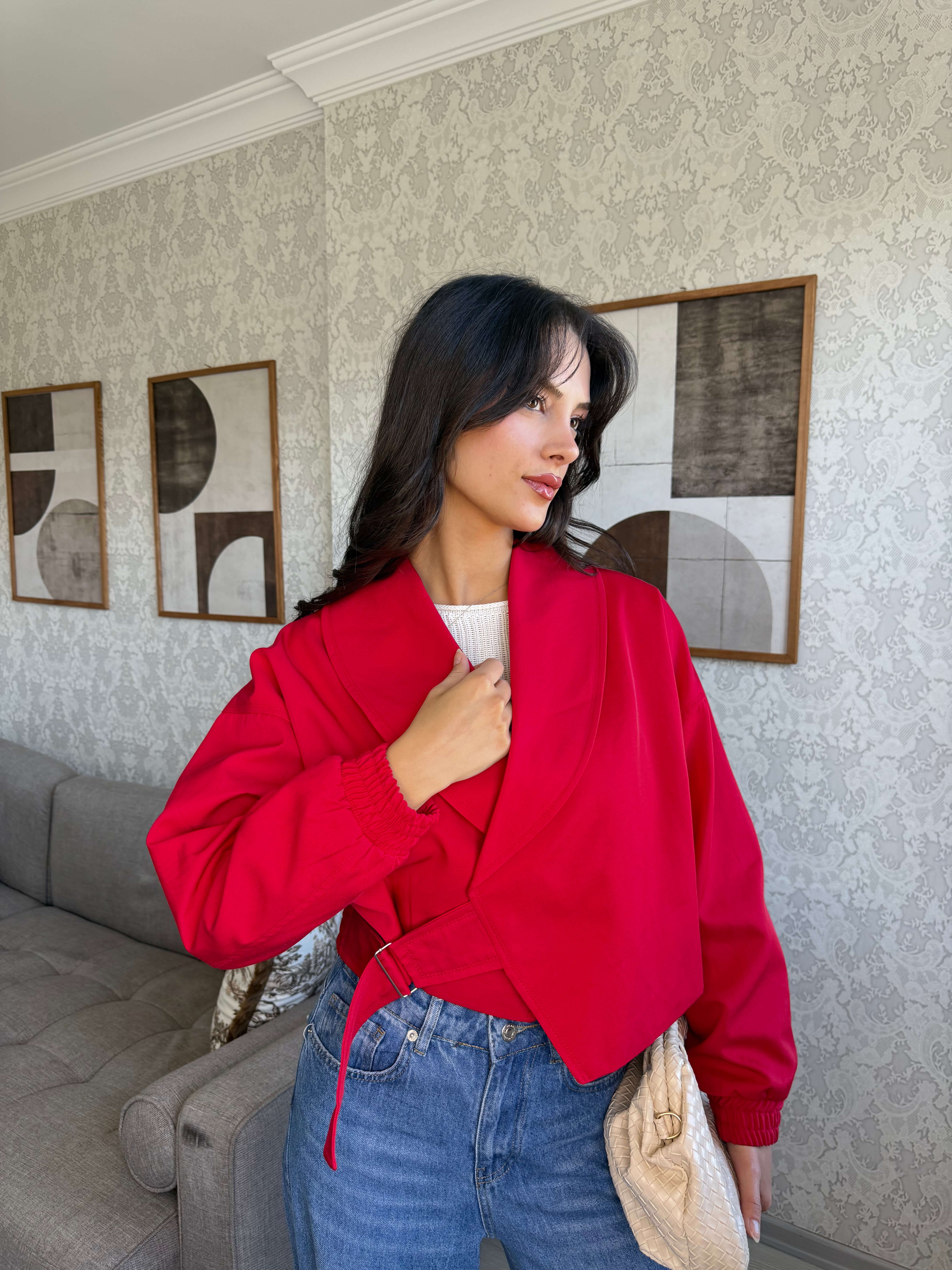 KIRMIZI KEMERLİ CROP  CEKET