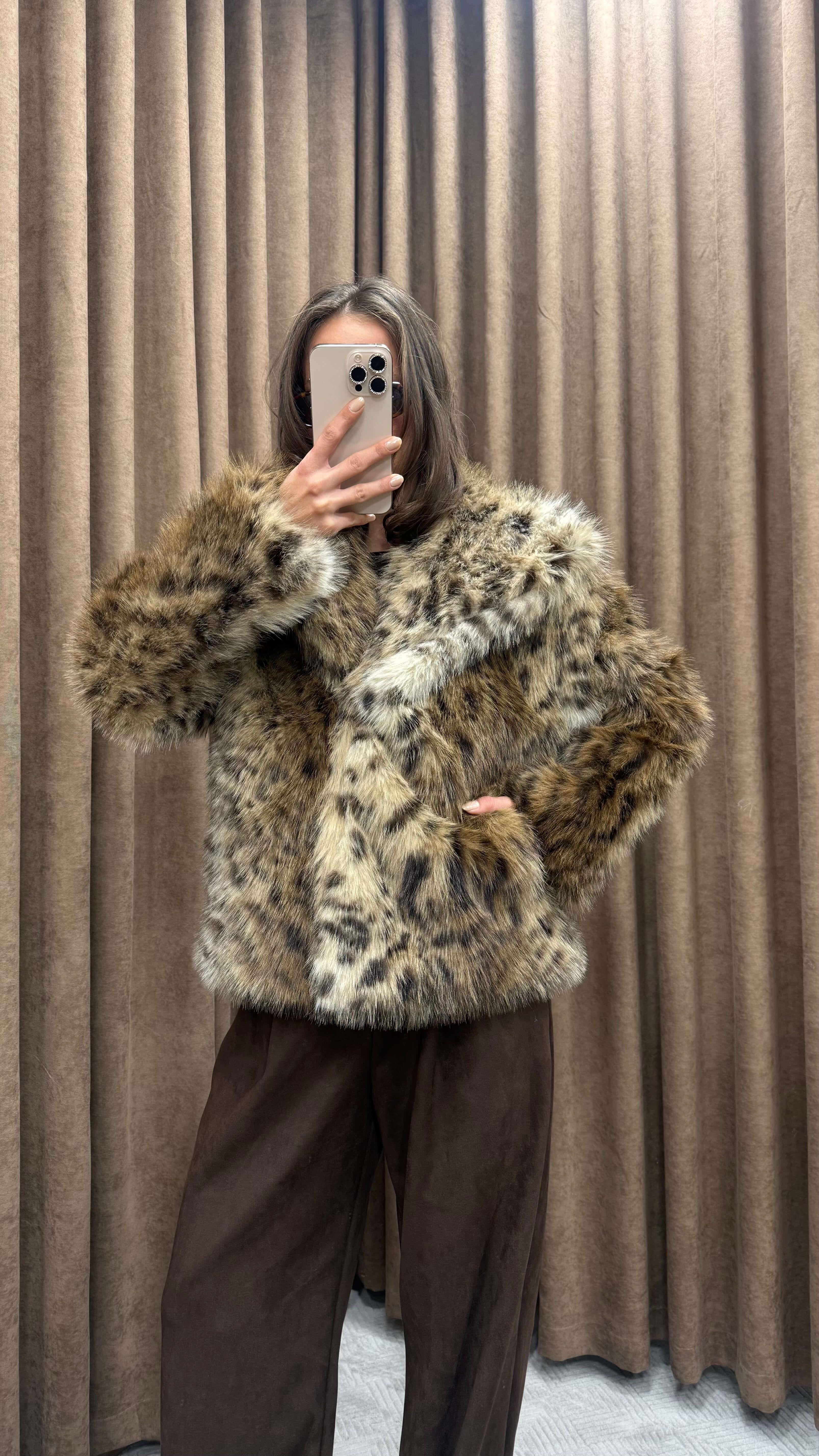 LEOPAR DESENLİ SUNİ KÜRK