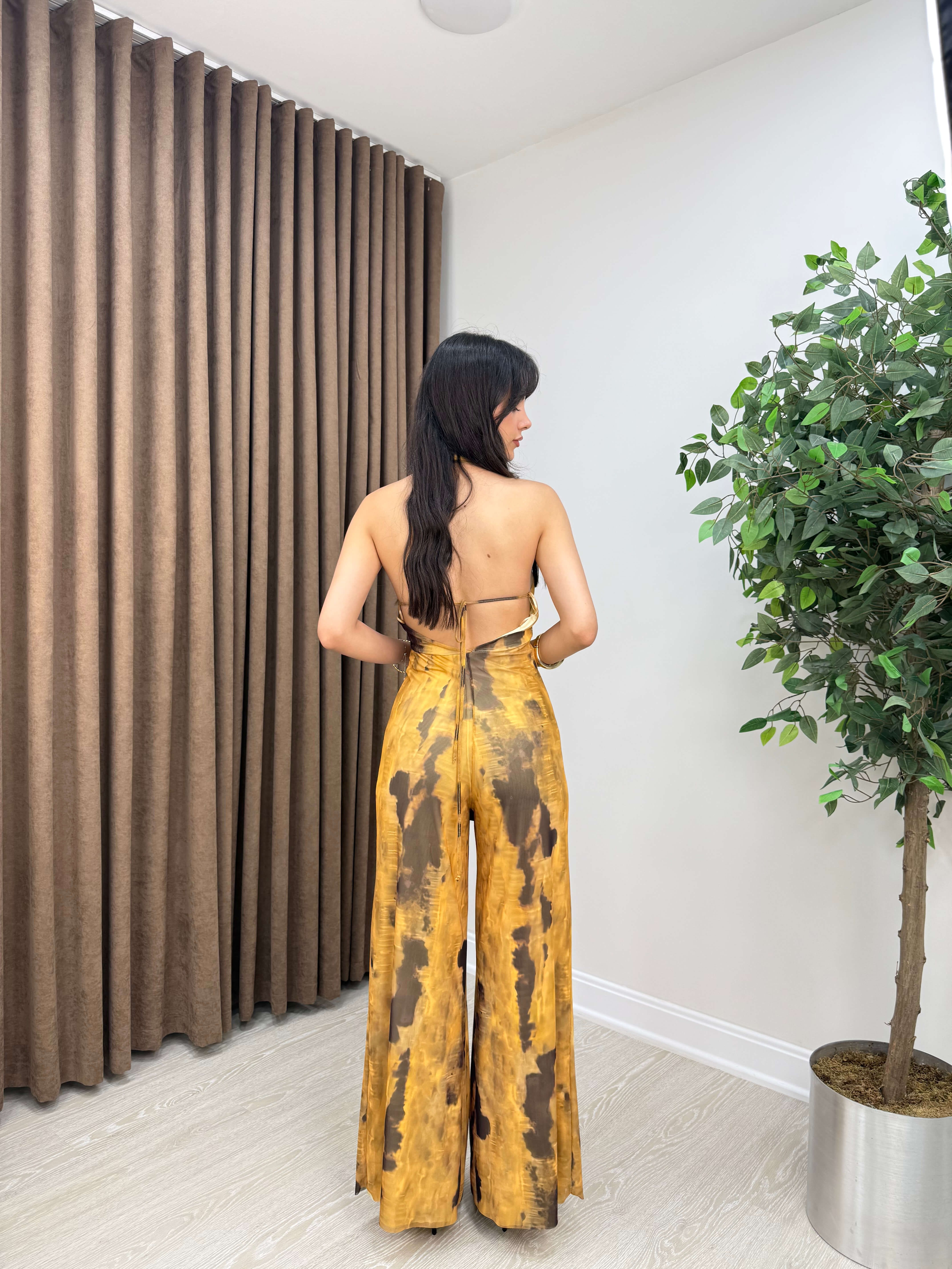 SIRT DEKOLTELİ TULUM