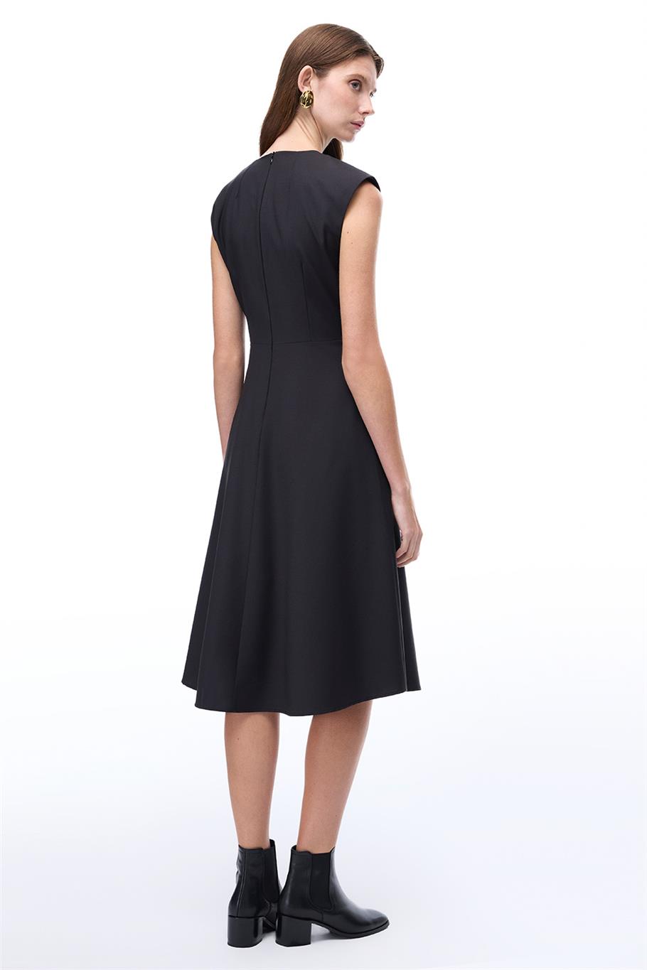 Alfios Regular Fit Midi Boy Düşük Kollu Bisiklet Yaka Siyah Elbise