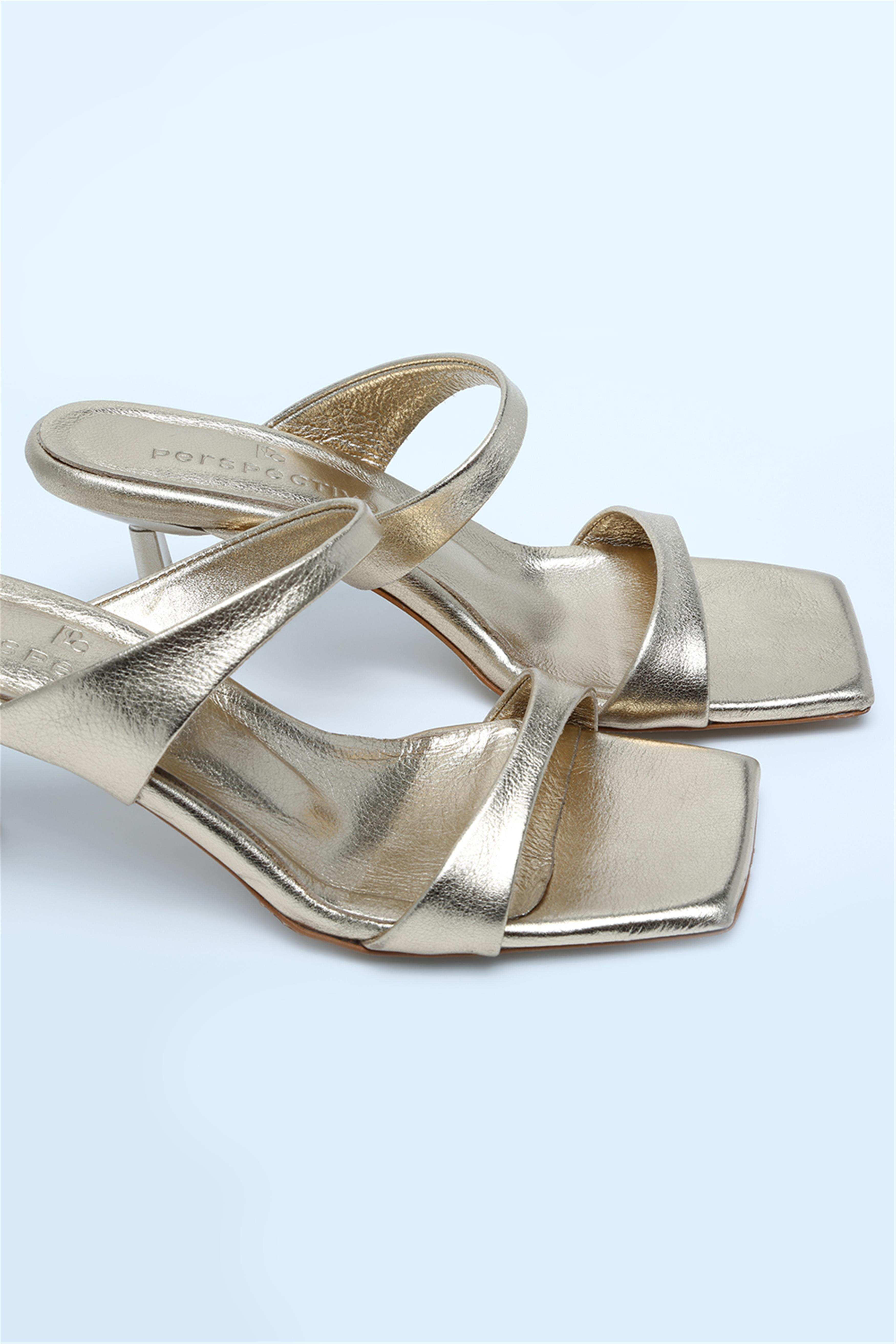 Altın Renk Kadın Ayakkabı