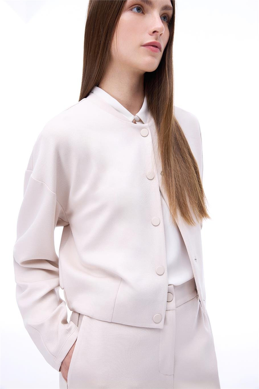 Arnes Regular Fit Standart Boy Takma Kol Bisiklet Yaka Bej Mont