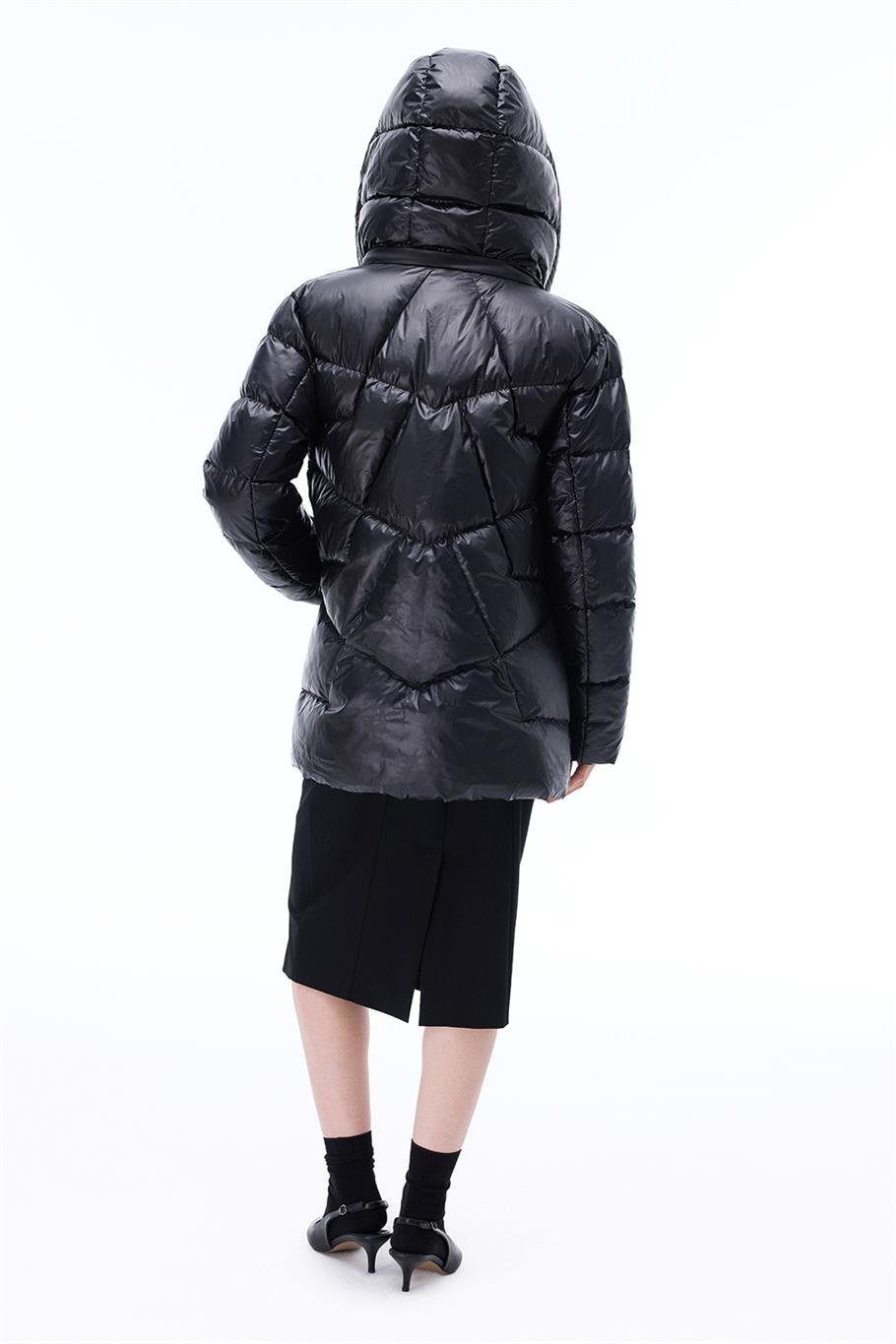 Aurens Rahat Kalıp Diz Üstü Düşük Kollu Hakim Yaka Siyah Mont