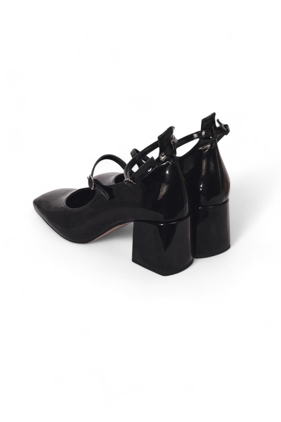 Ayakkabi Siyah Ayakkabı