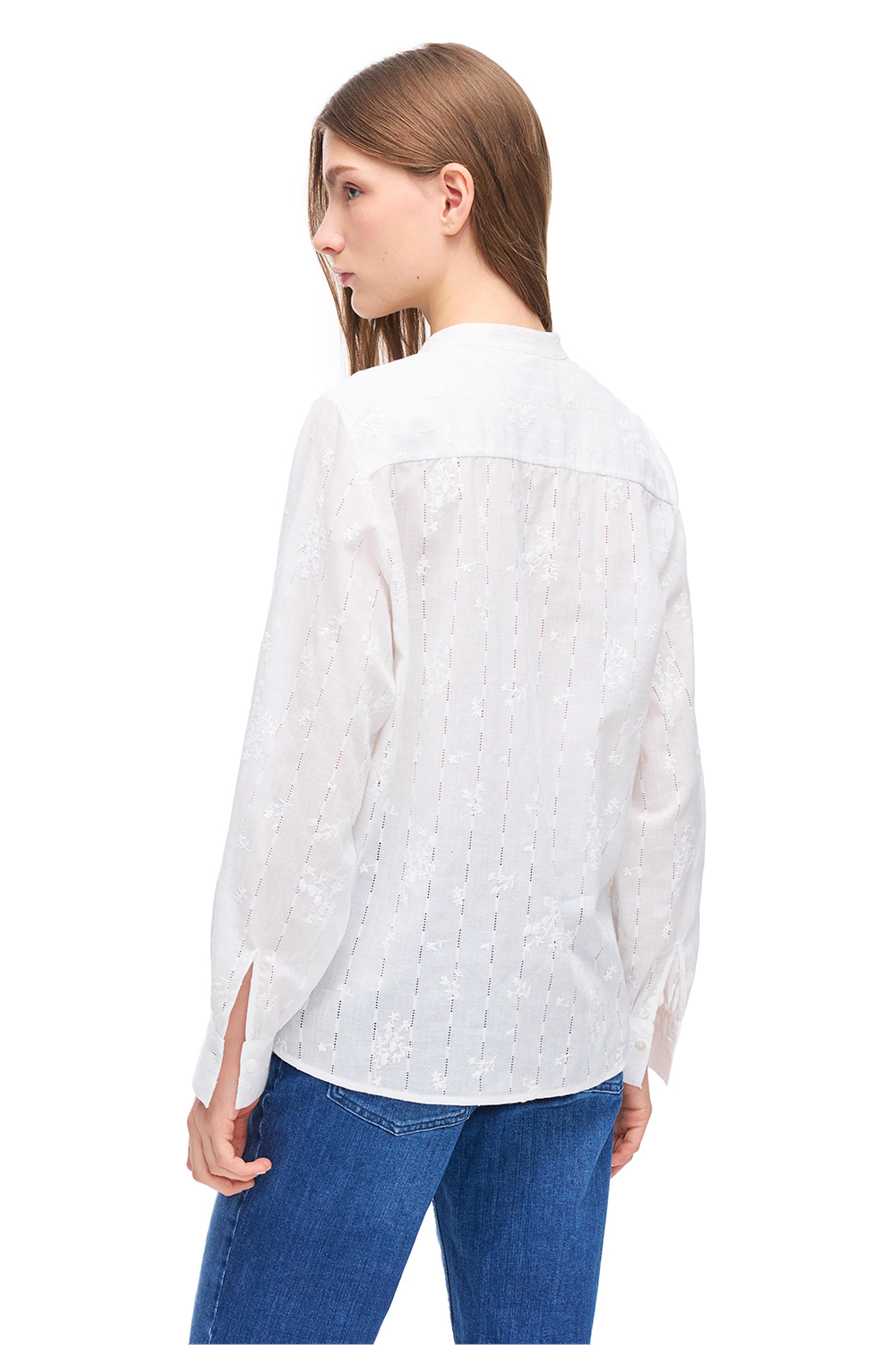 Beyaz Bağlamalı Yaka Bluz