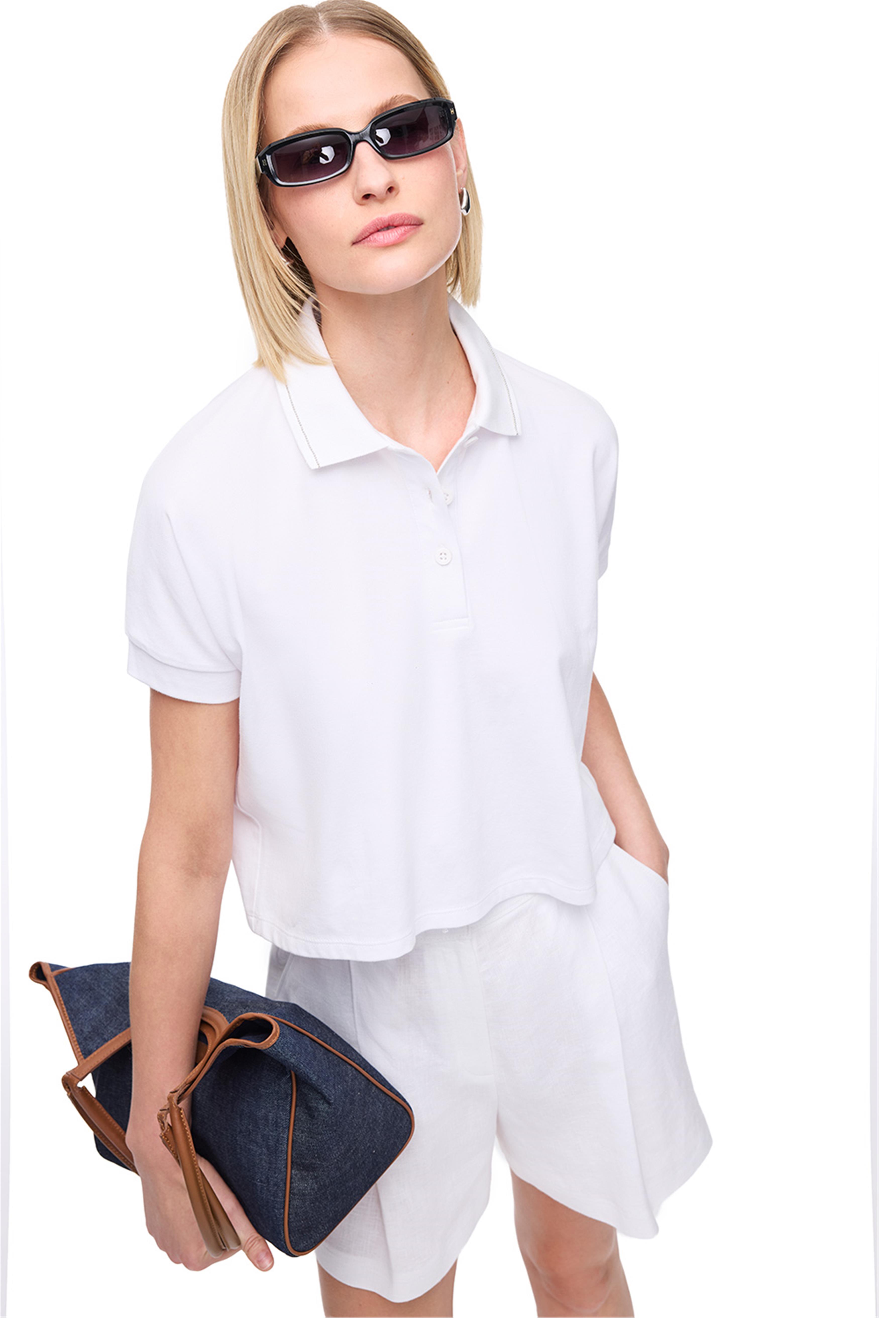 Beyaz Holas Regular Fit Düşük Bel Midi Boy Şort