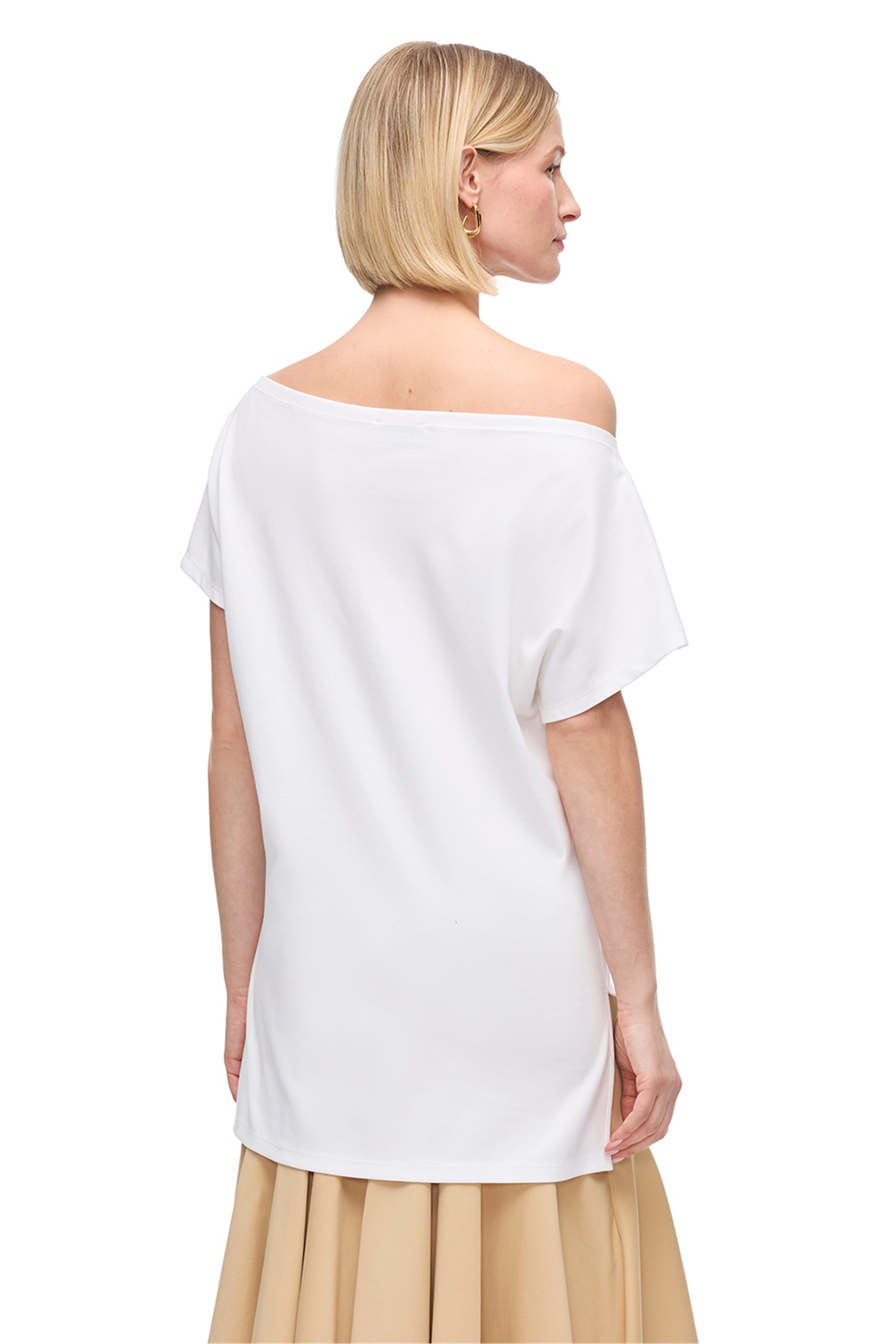 Beyaz Kayık Yaka Pamuklu Tişört