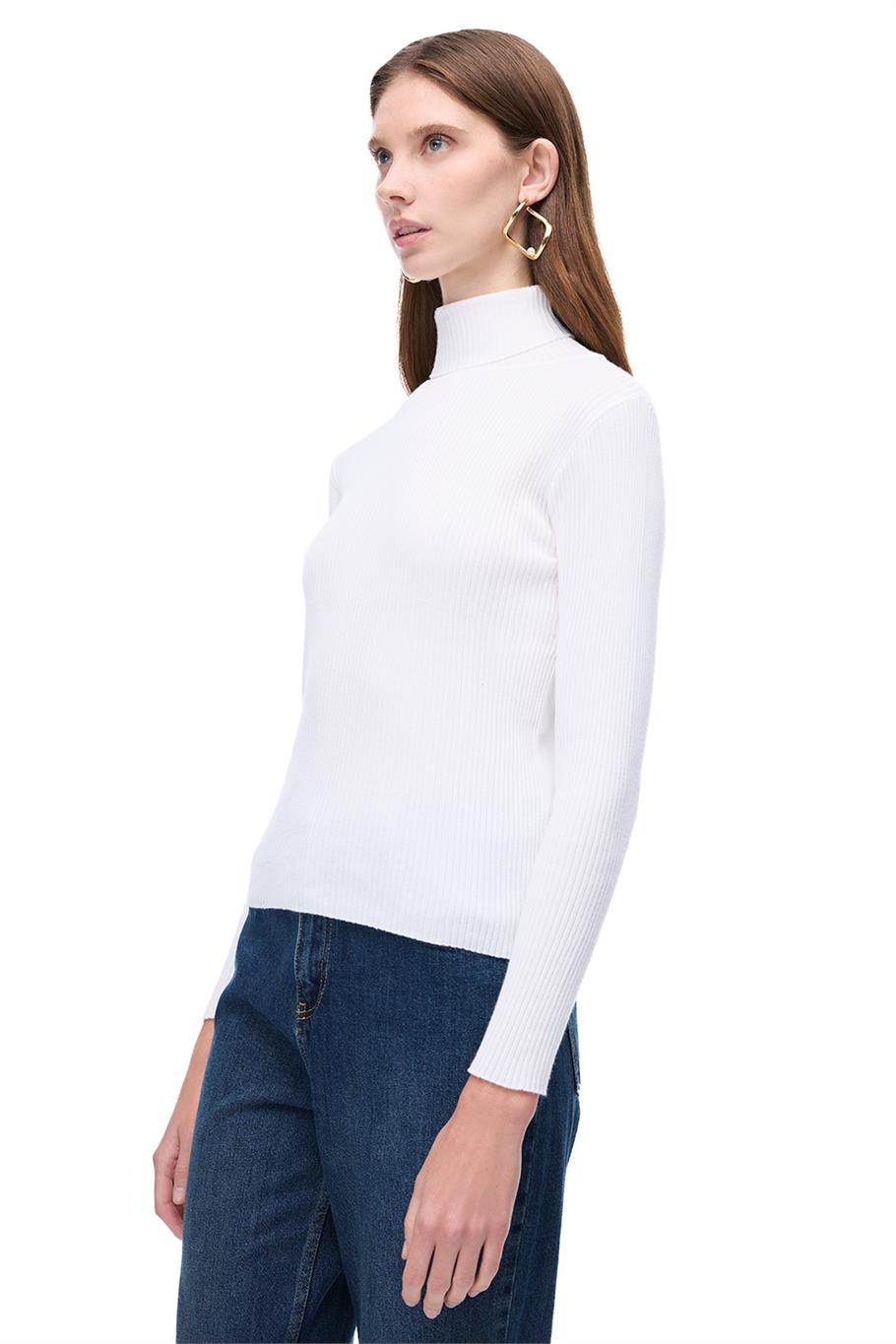 Blendas Bele Oturan Uzun Boy Mavi Pantolon