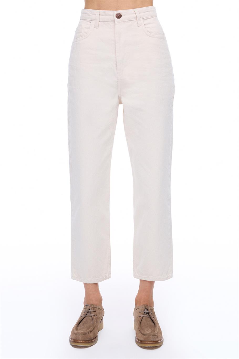 Blendas Rahat Kalıp Bilek Boy Ekru Pantolon