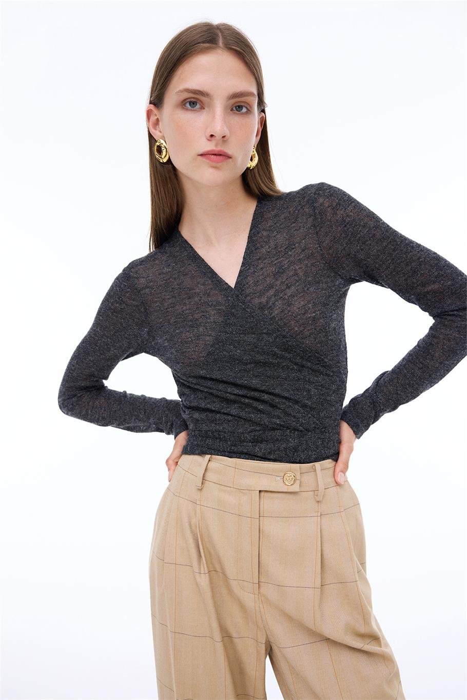 C704 Bonnie Slim Fit V-Yaka Hirka