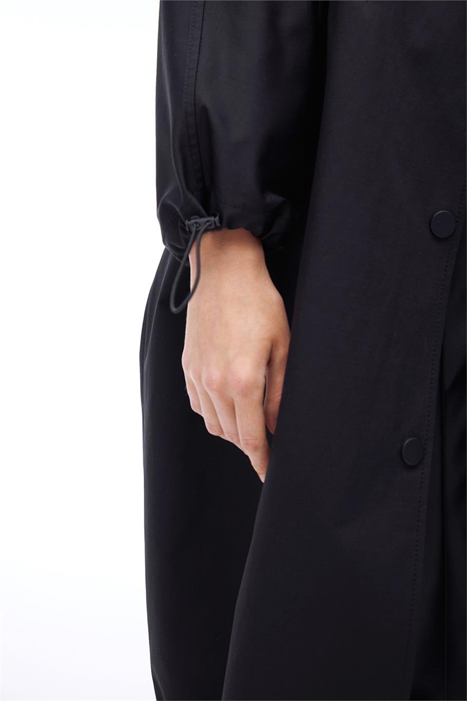 Capellas Rahat Kalıp Midi Boy Düşük Kollu Kapüşonlu Siyah Trençkot