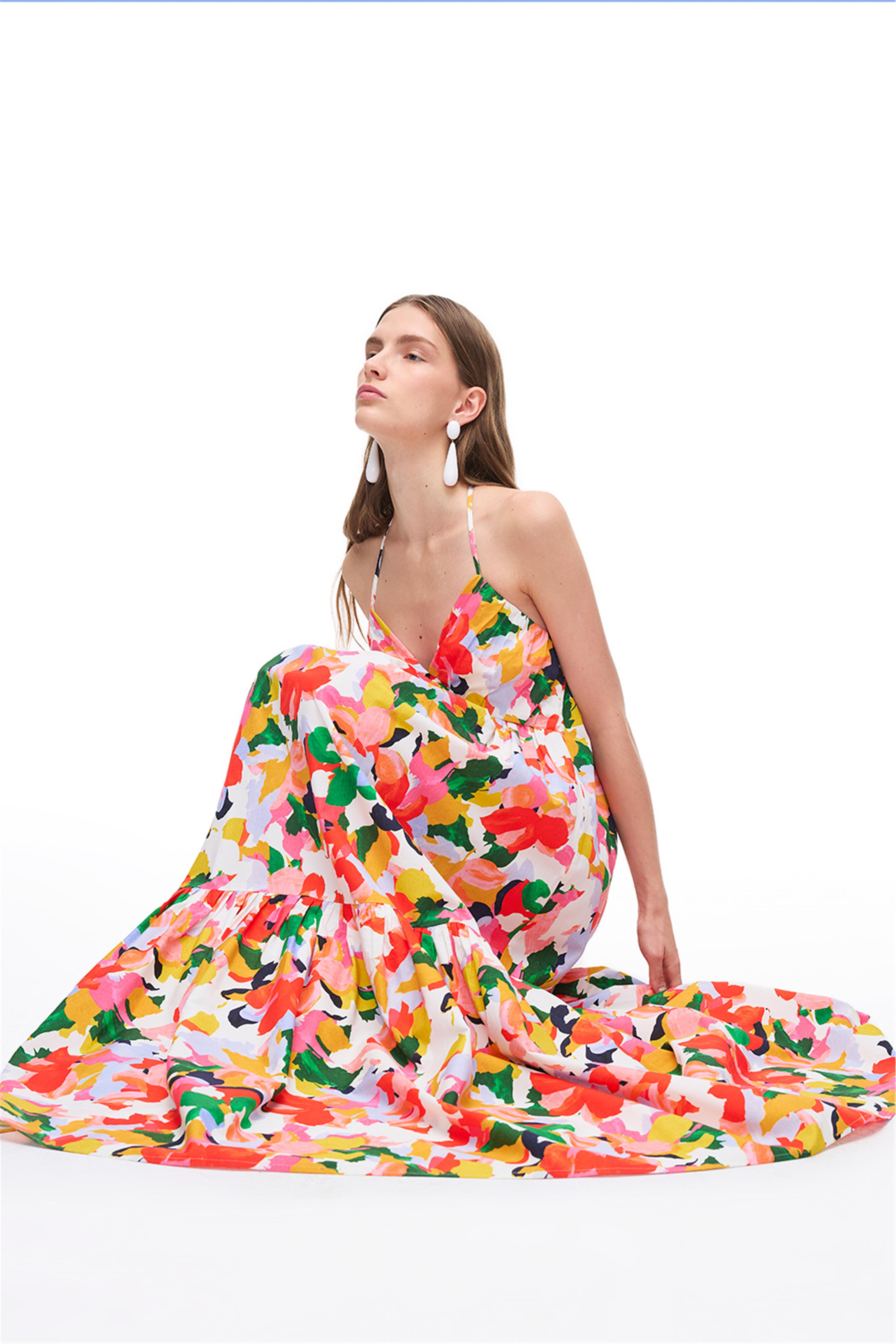 Çok Renkli Çiçek Desenli V-Yaka Pamuklu Elbise