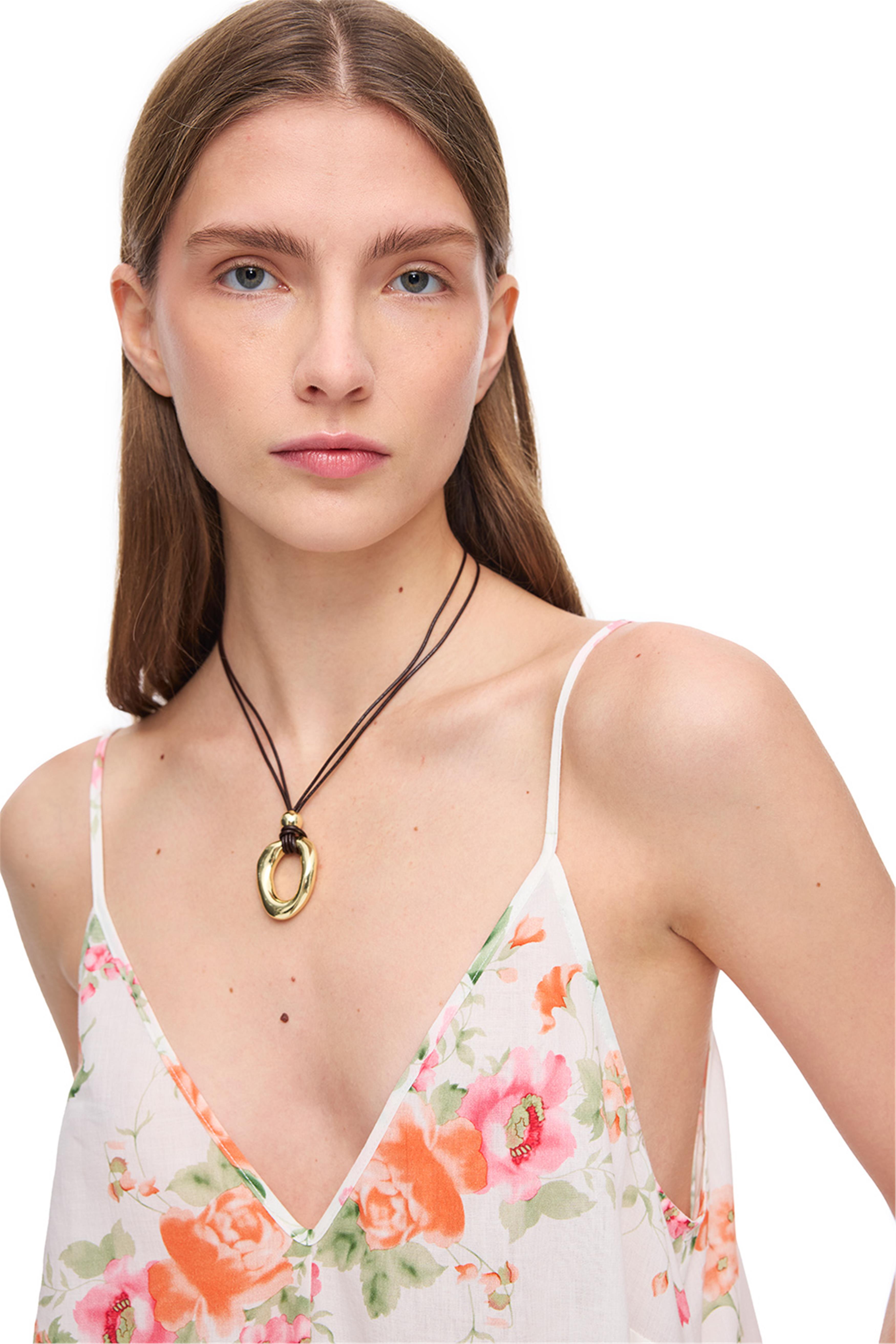 Ekru Çiçek Desenli Uzun Elbise