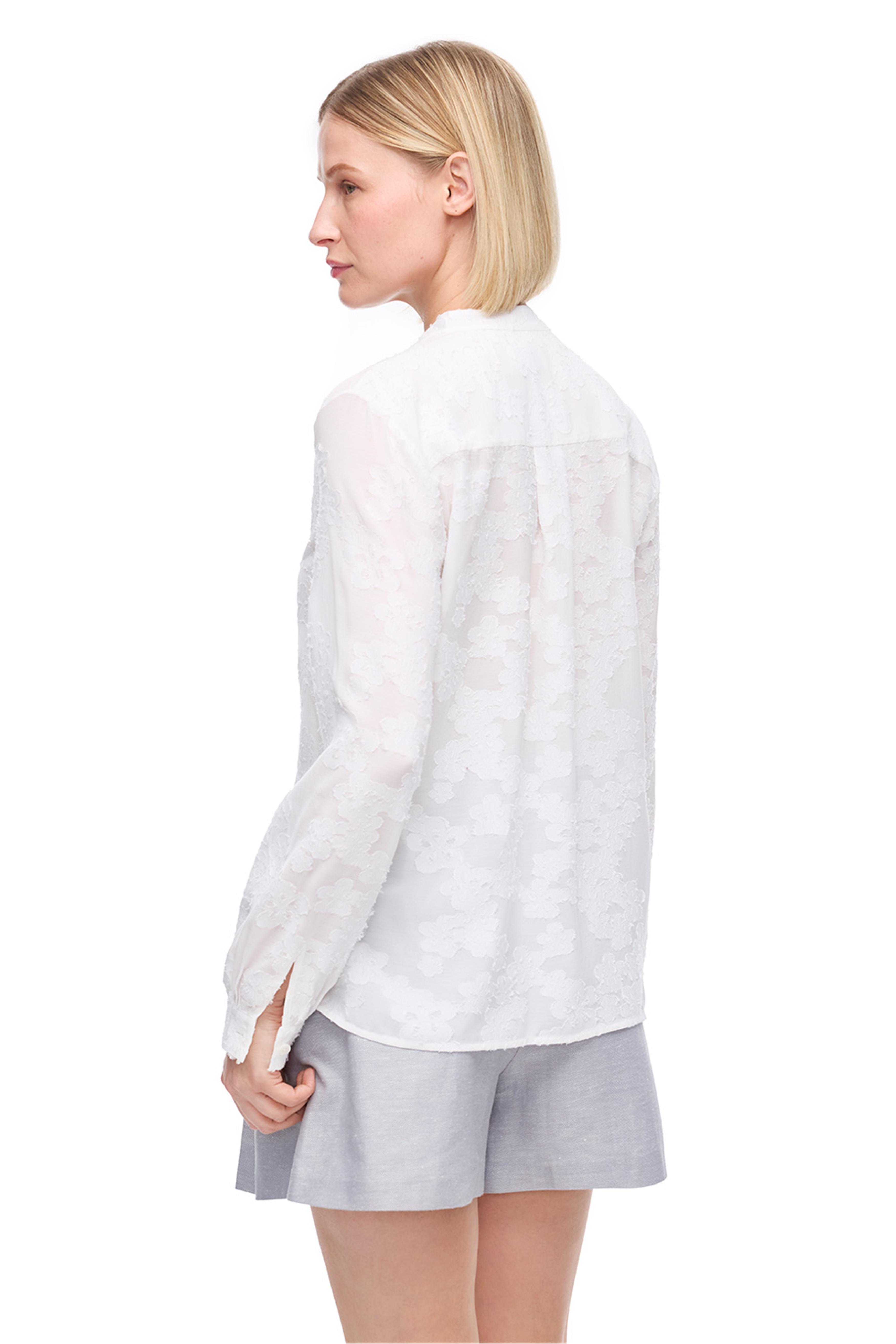 Ekru V Yaka Uzun Kollu Gömlek