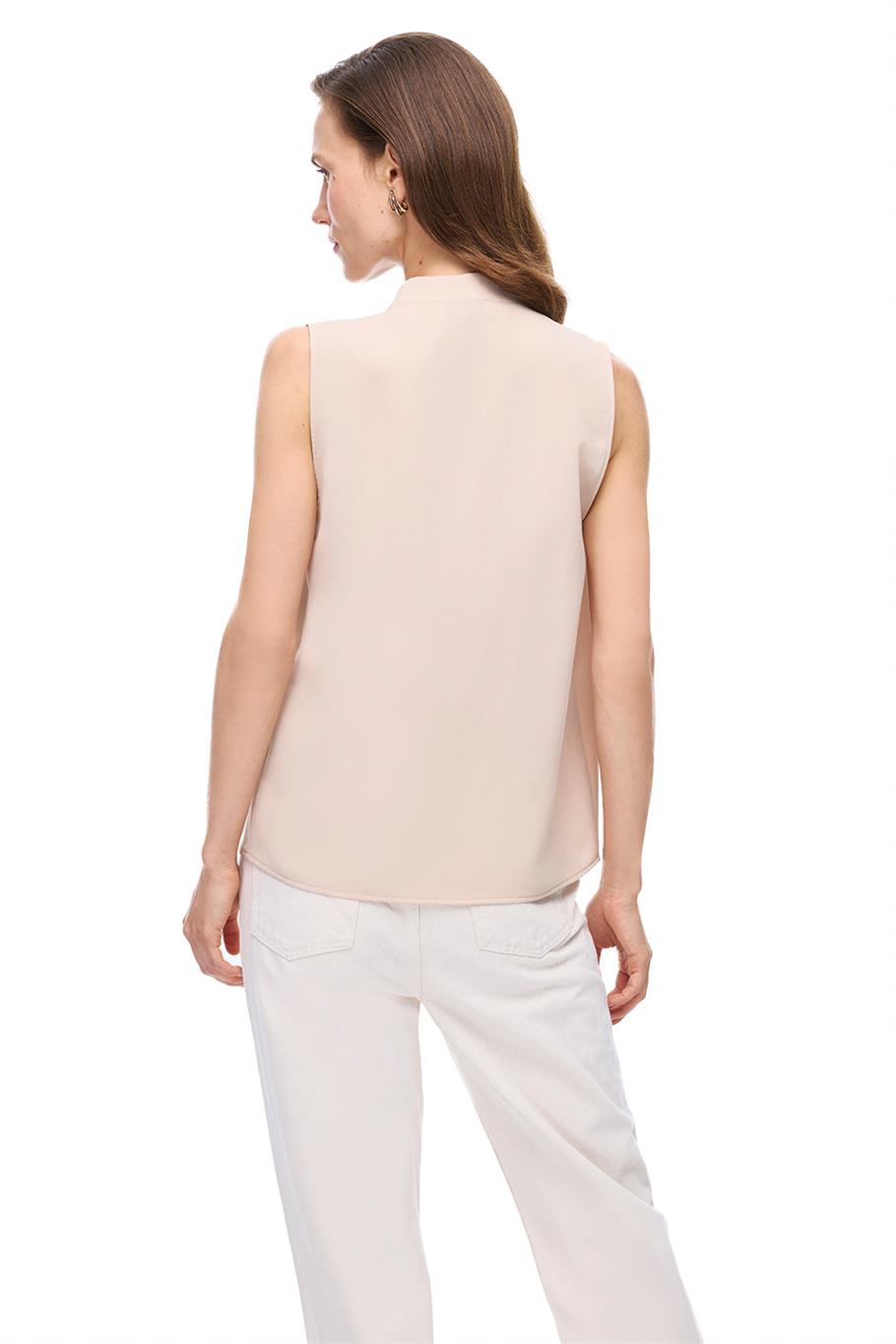 Farewell Regular Fit Sıfır Kol V-Yaka Nude Renk Kadın Bluz