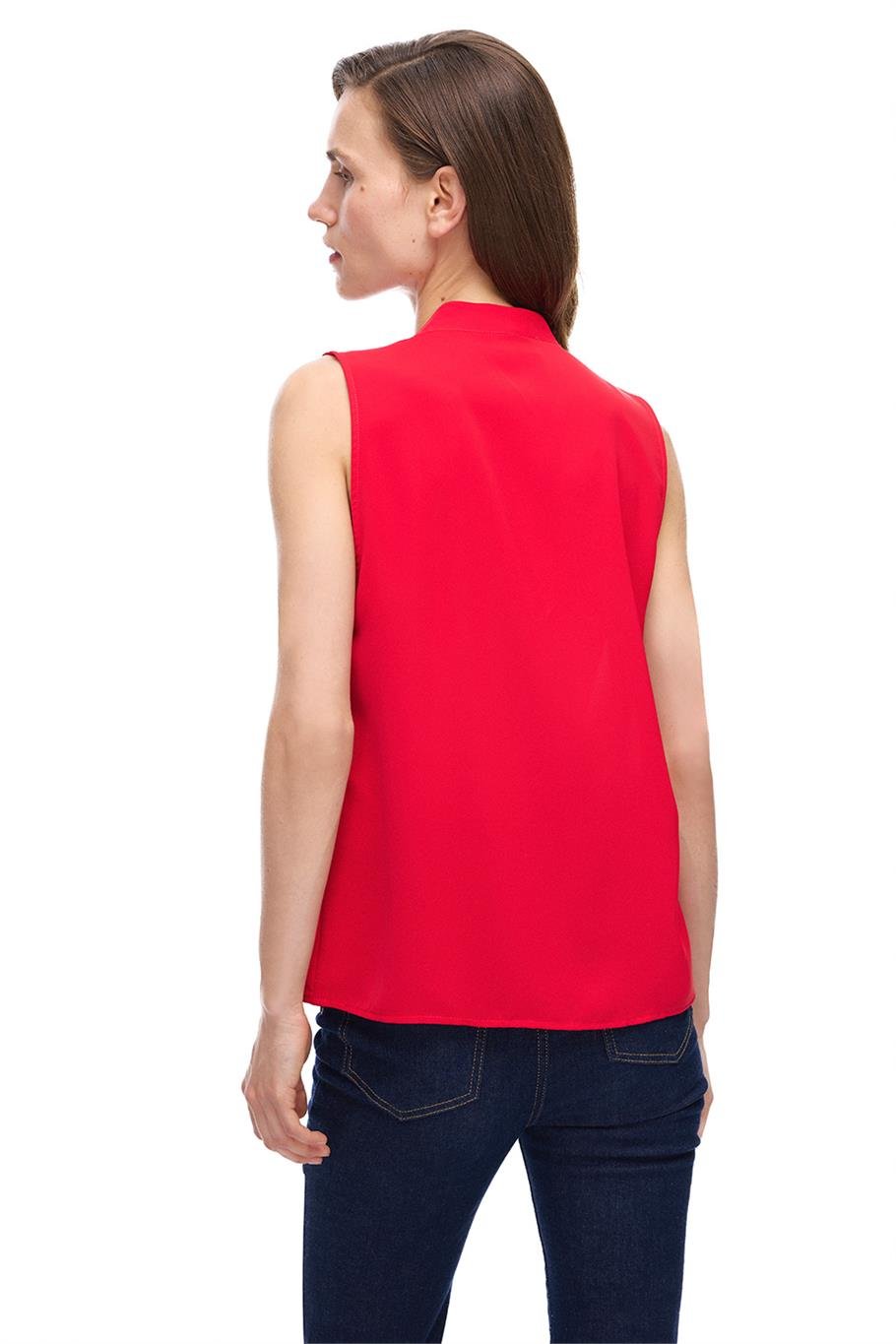 Farewell Regular Fit Sıfır Kol V-Yaka Kırmızı Renk Kadın Bluz