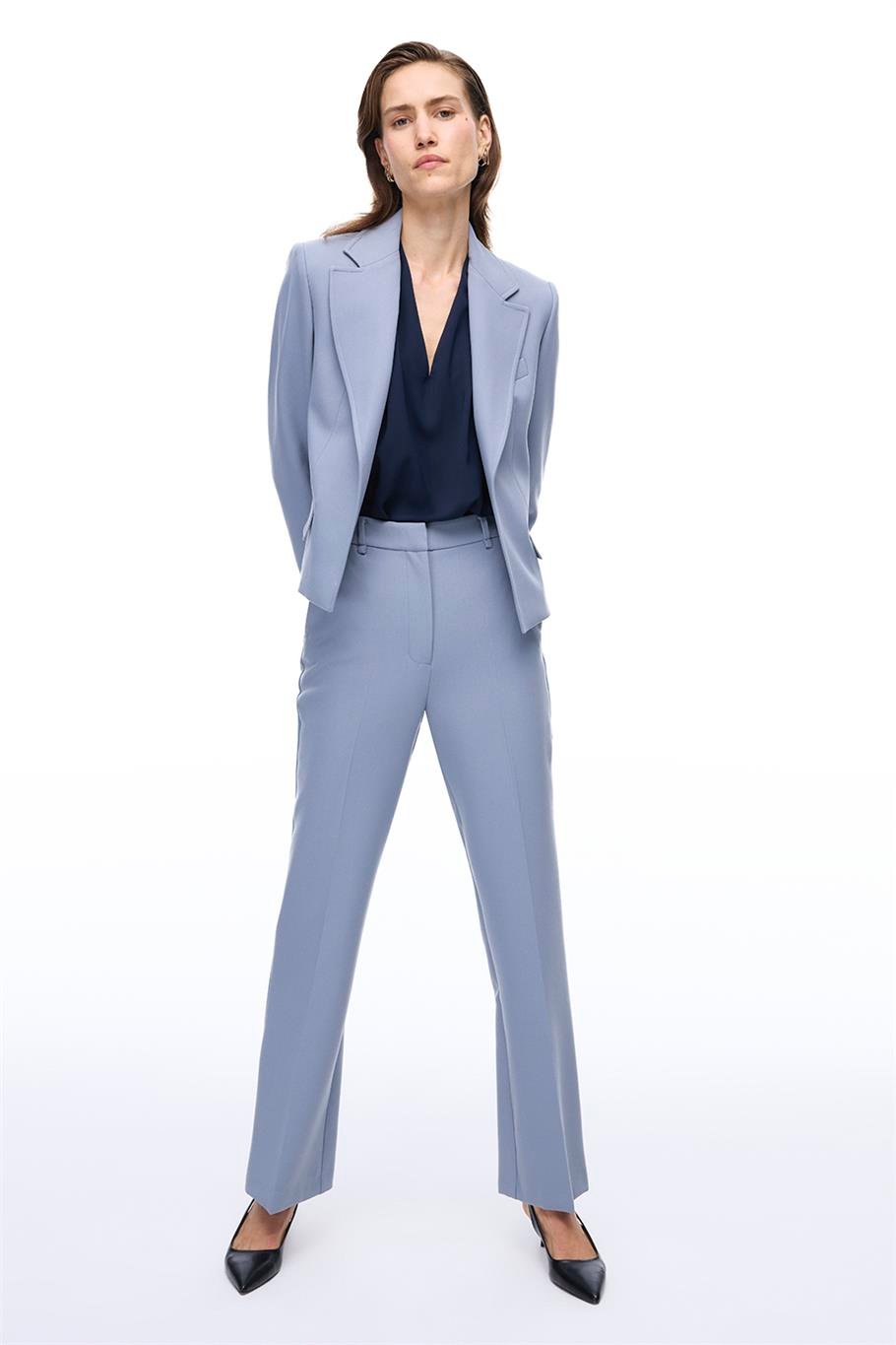 Gri Klasik Yaka Kısa Ceket