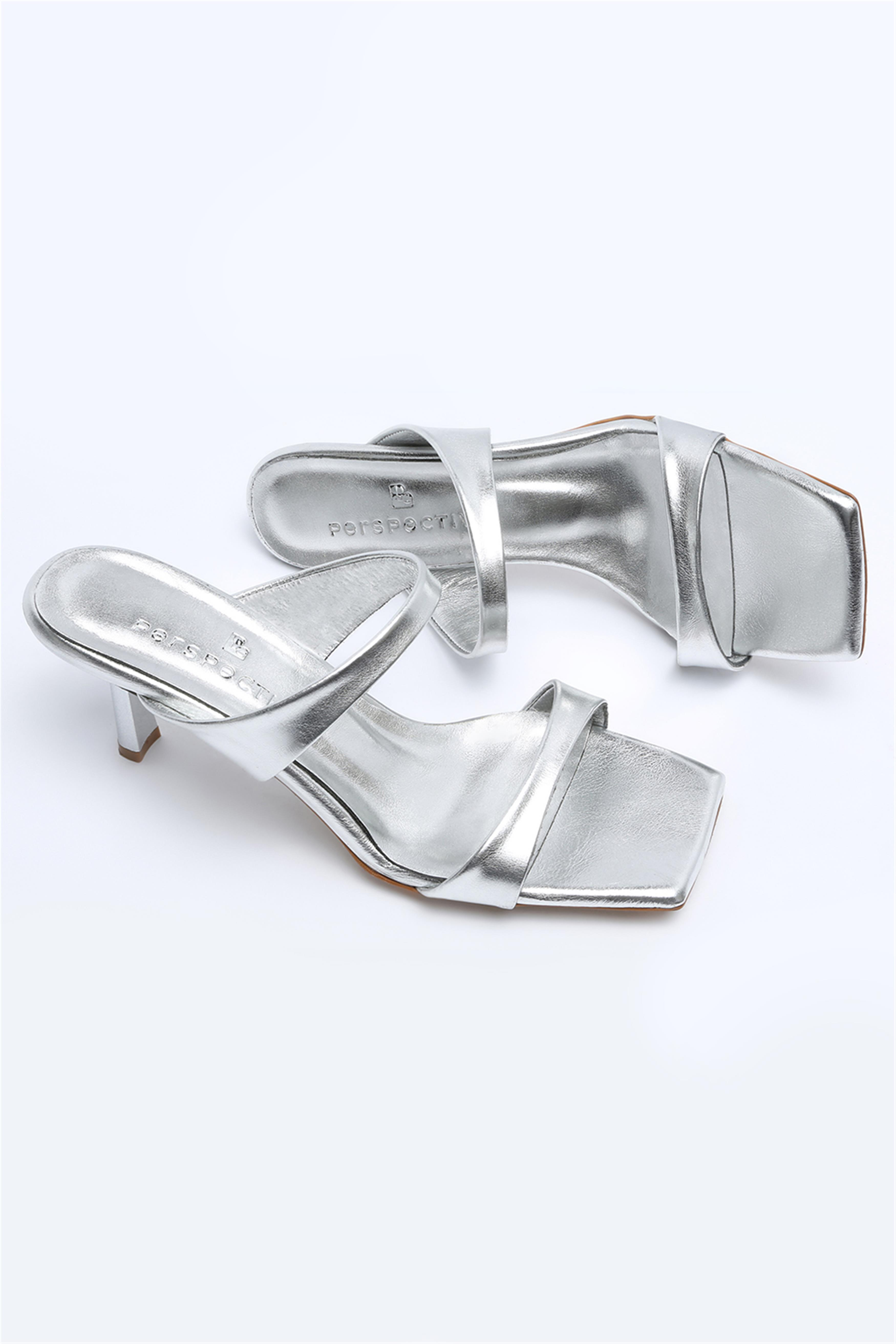 Gümüş Renk Kadın Ayakkabı