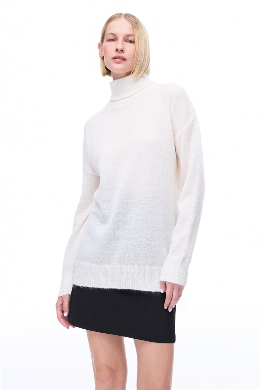 İllas Regular Fit Standart Boy Ekru Renk Kadın Triko Bluz