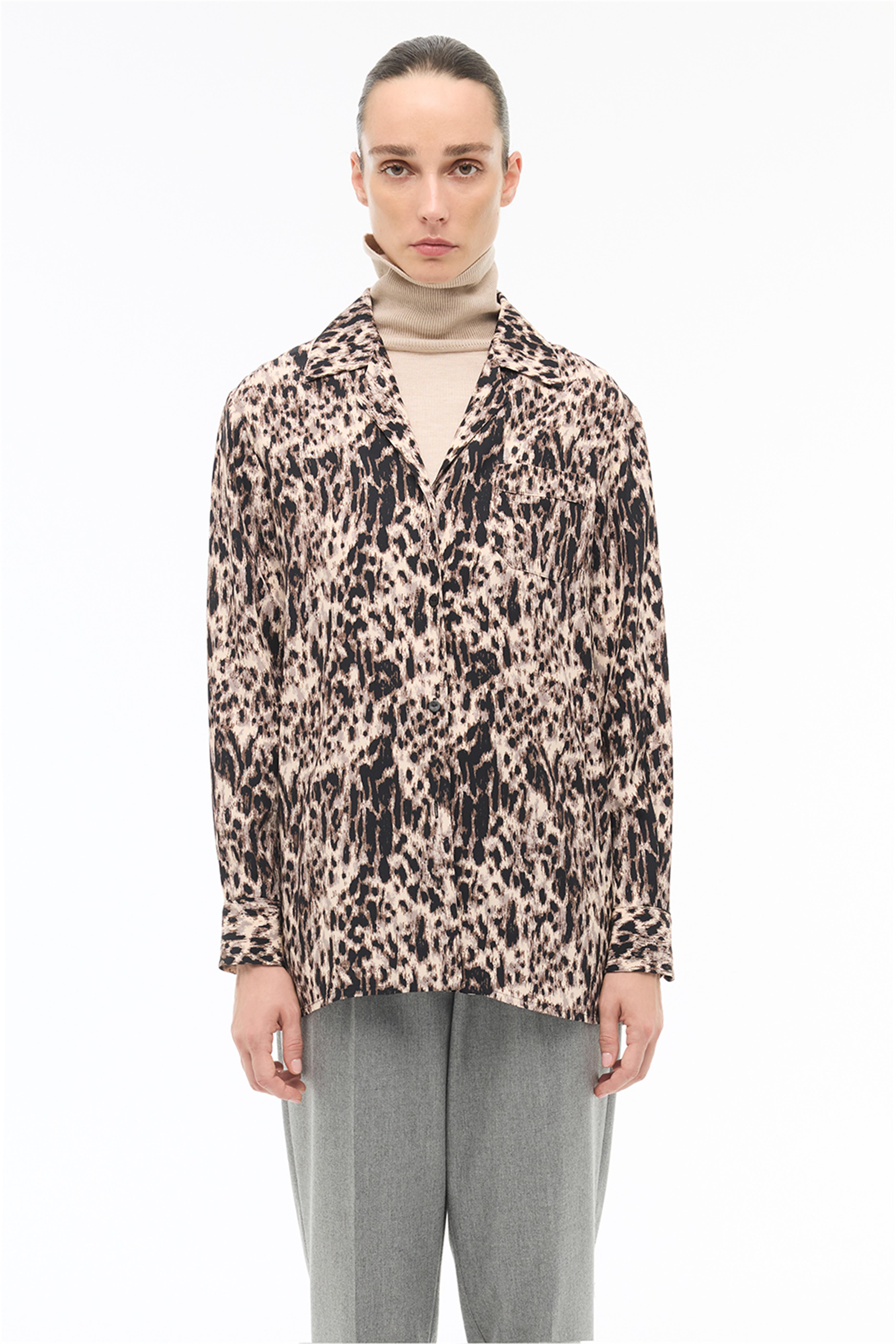 Kahverengi Klasik Yaka Leopar Gömlek