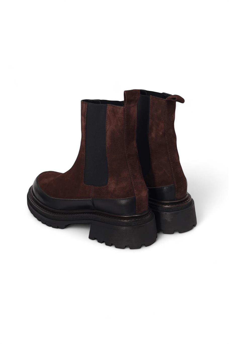 Kahverengi Süet Bilekte Bot