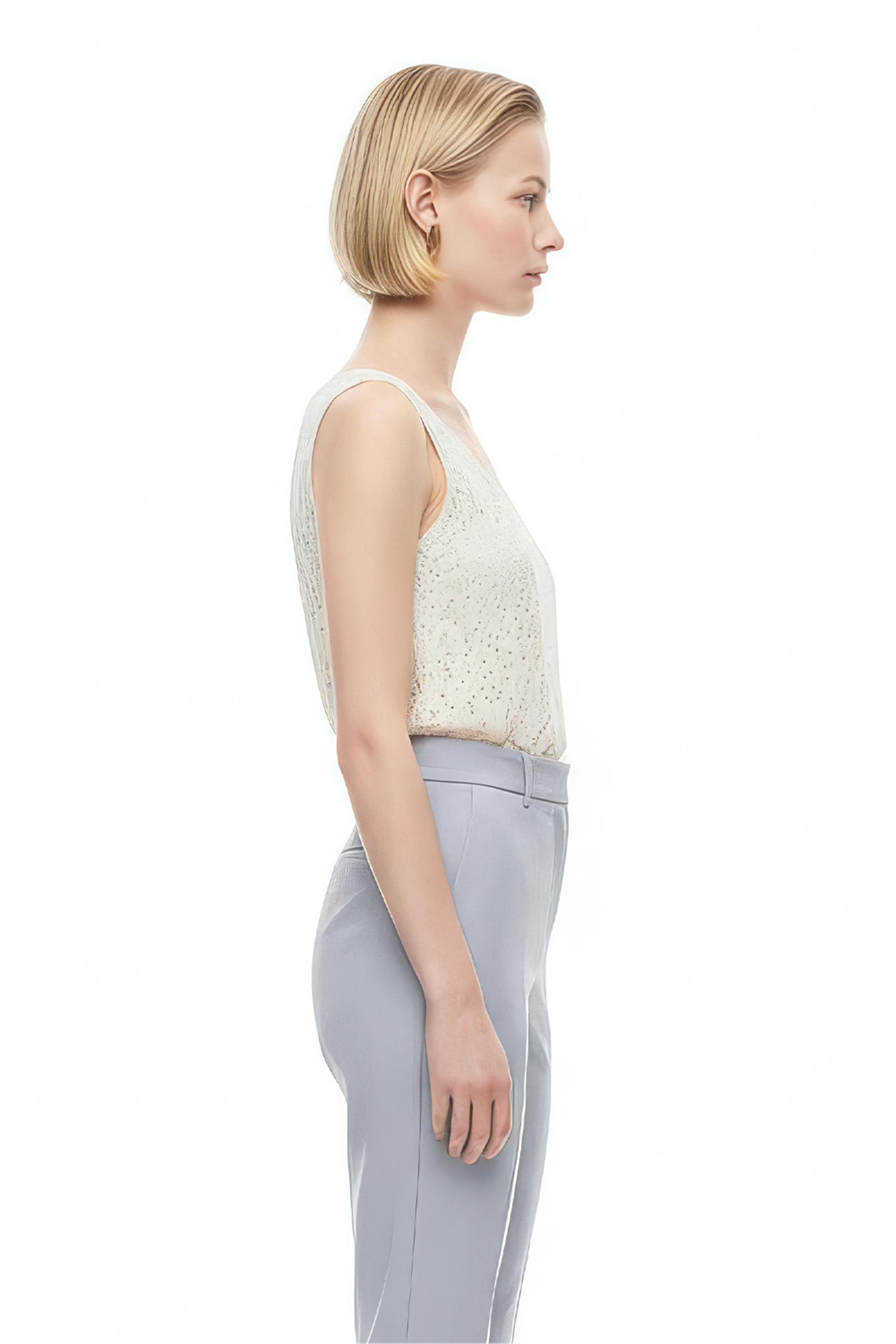 Krem İolite Regular Fit U Yaka Bluz