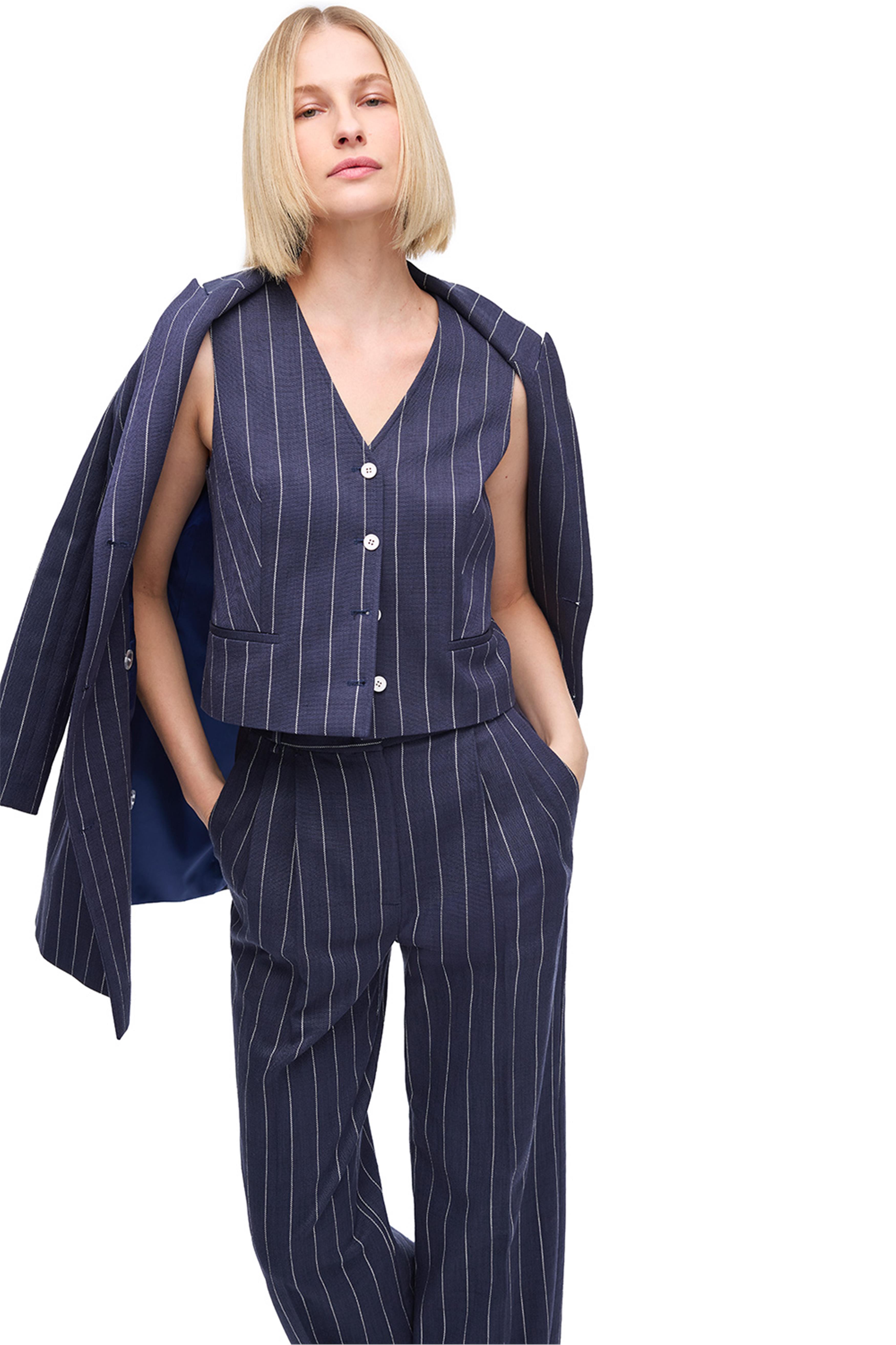 Lacivert Çizgili V Yaka Yelek
