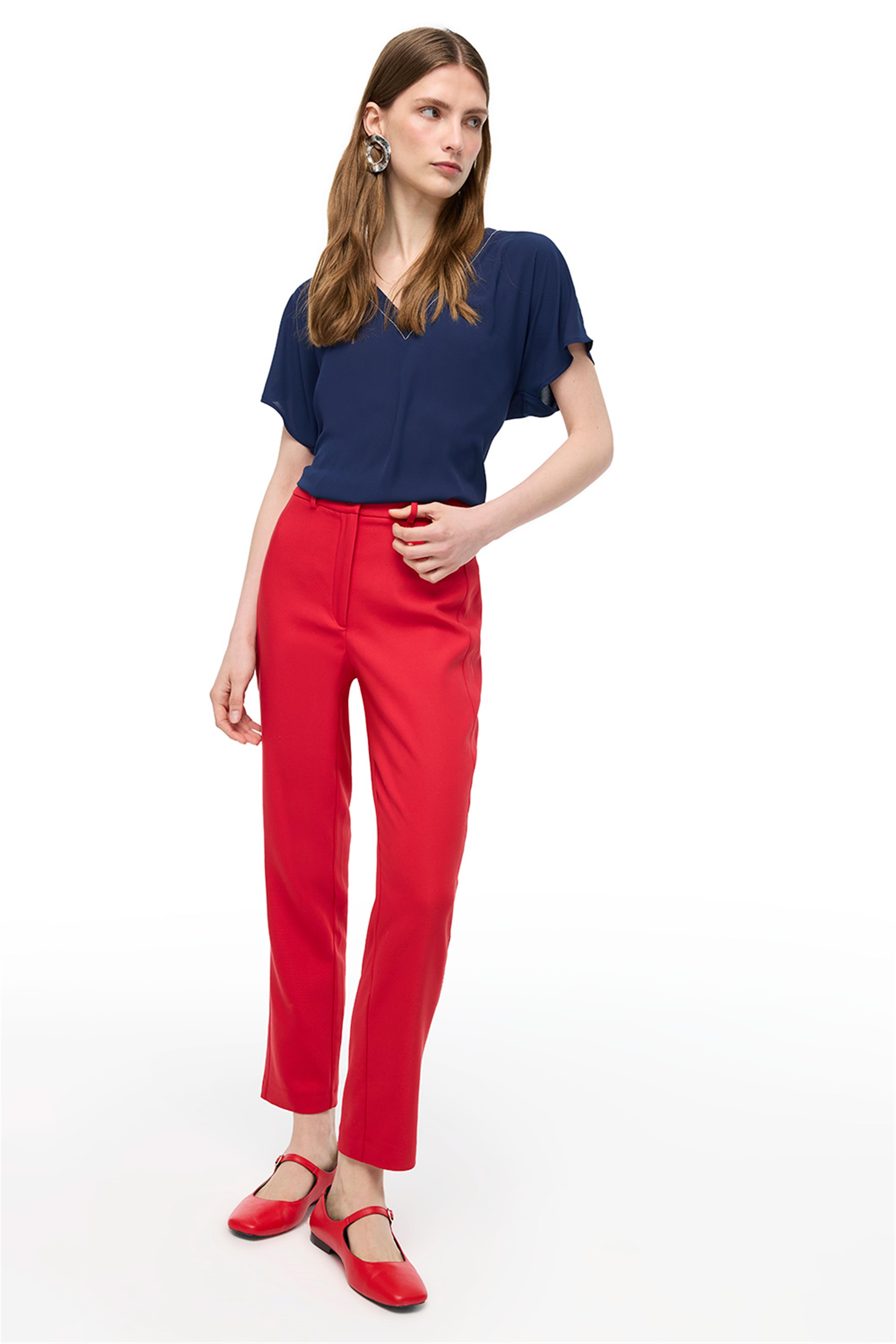 Lacivert V Yaka Rahat Kalıp Bluz