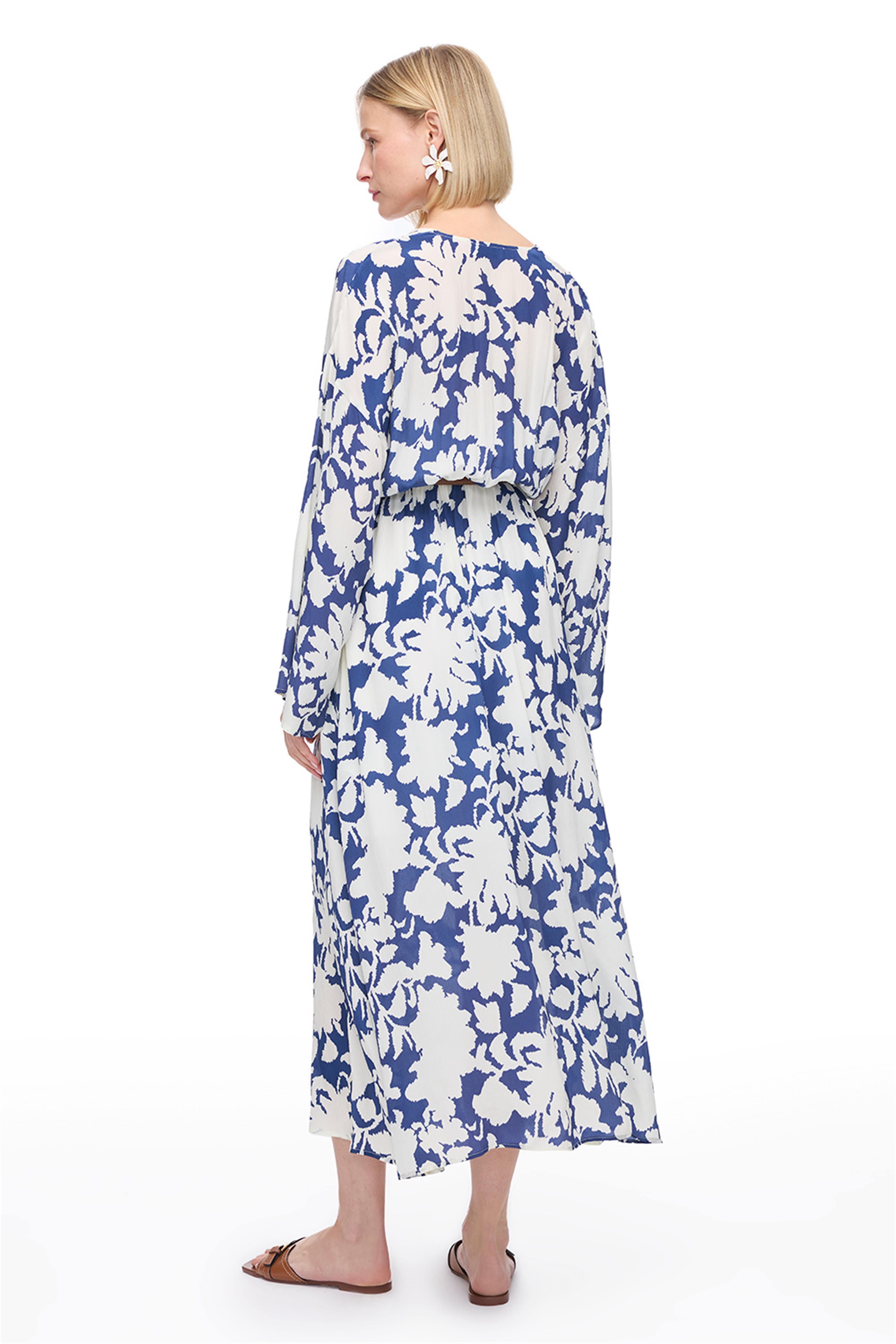 Mavi Çiçek Desenli Uzun Kollu Elbise