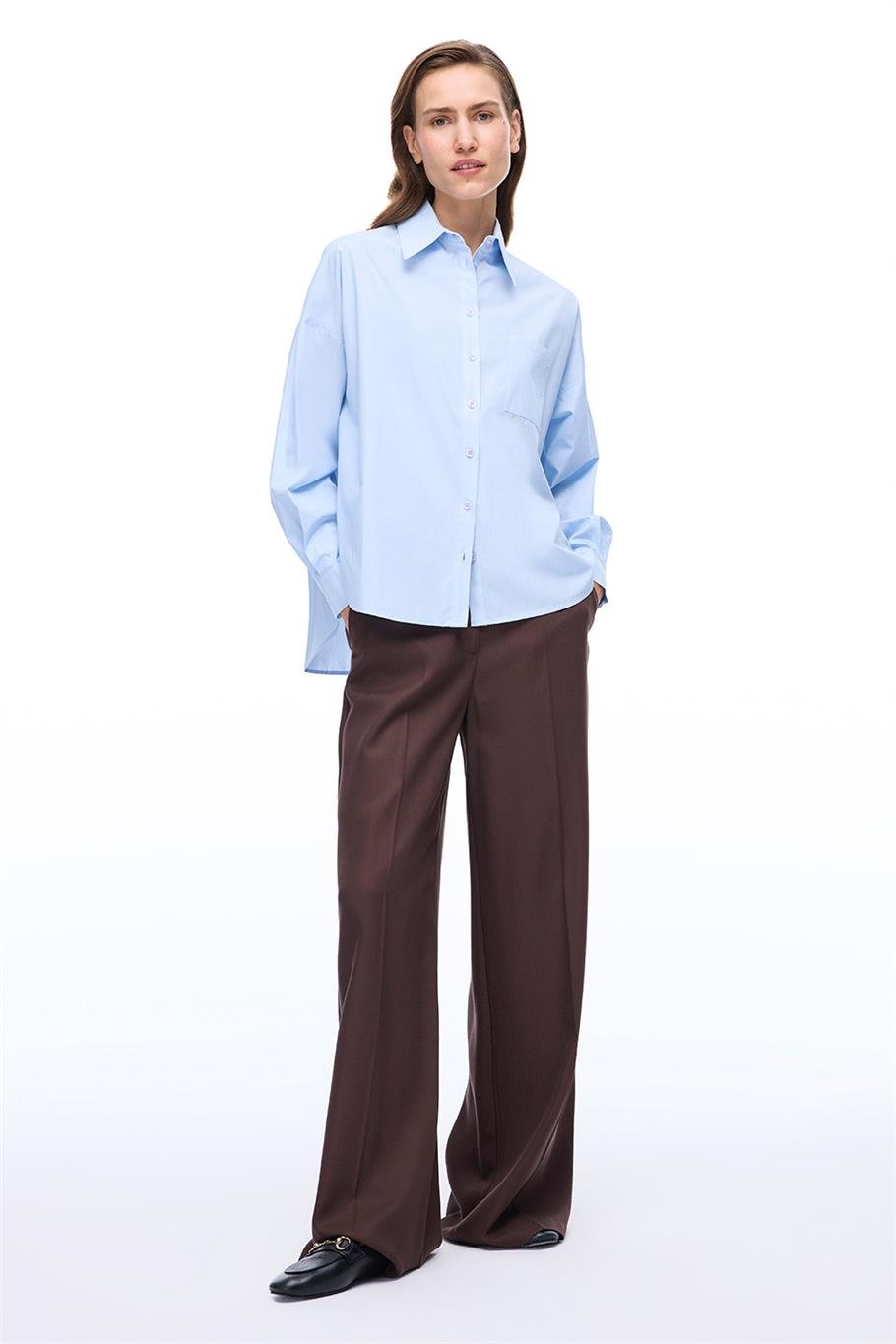 Mavi Klasik Yaka Gömlek