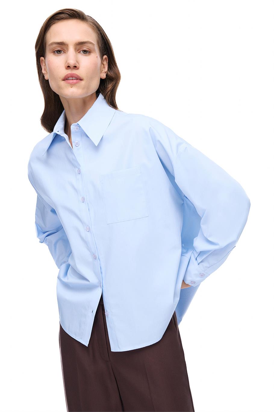 Mavi Klasik Yaka Gömlek