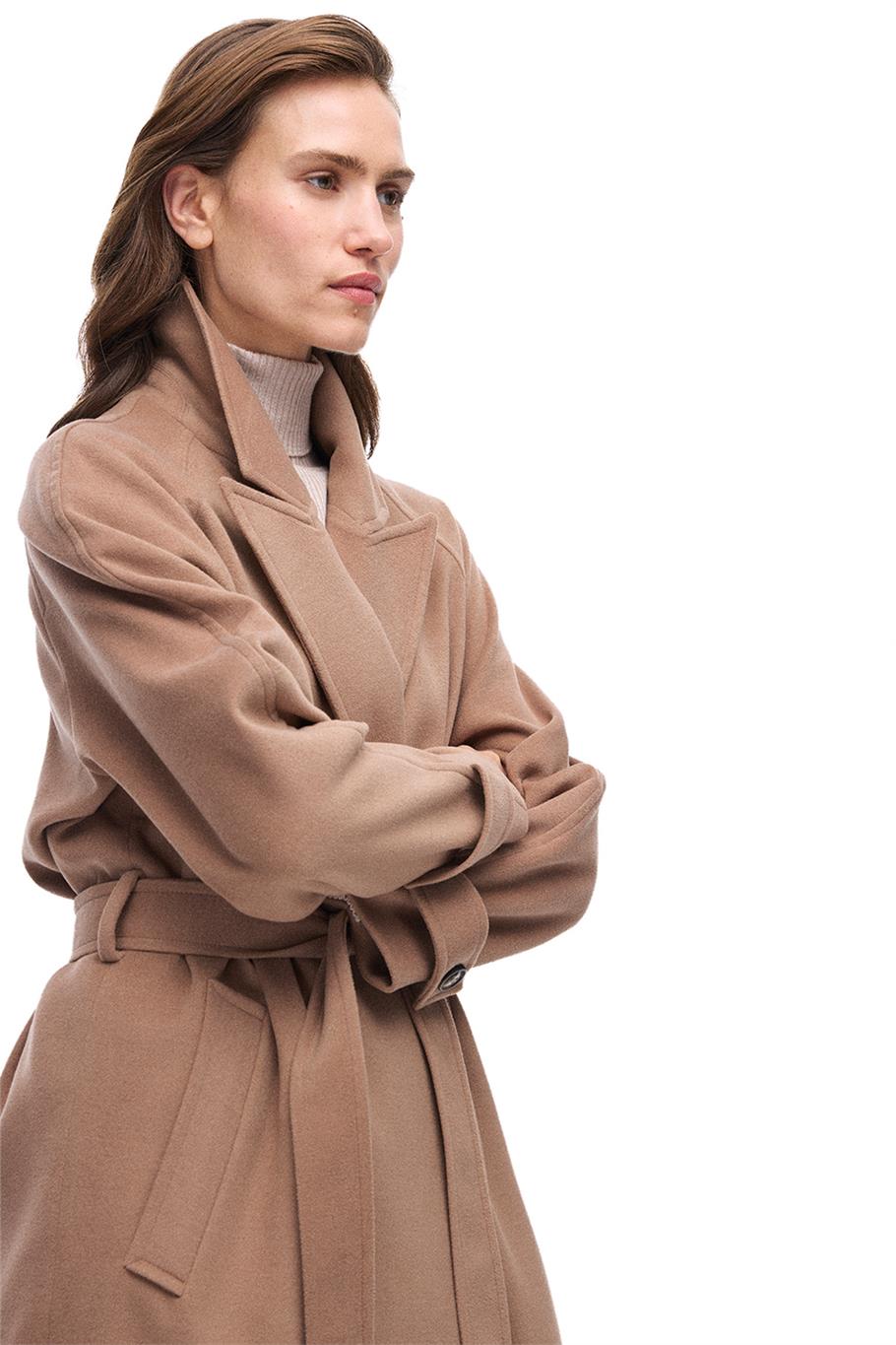 Mona Regular Fit Midi Boy Takma Kol Erkek Yaka Devetuyu Kaban