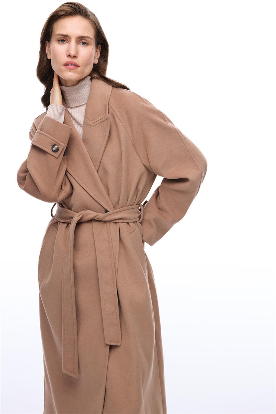 Mona Regular Fit Midi Boy Takma Kol Erkek Yaka Devetuyu Kaban