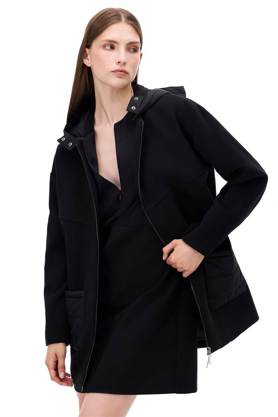 Mona Regular Fit Standart Boy Takma Kol Bisiklet Yaka Siyah Renk Kadın Kaban