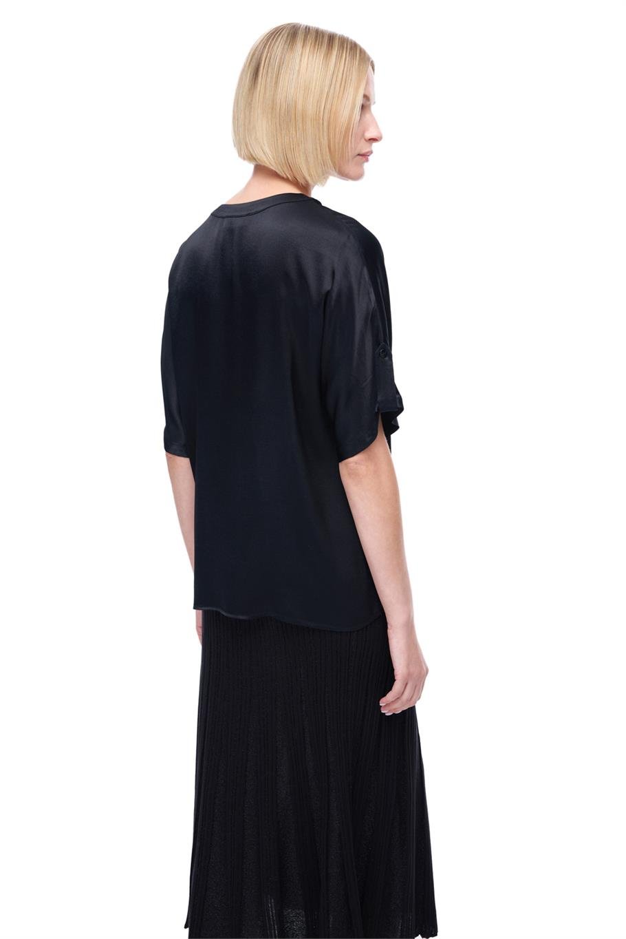 Safira Regular Fit Standart Boy Düşük Kollu Bisiklet Yaka Siyah Renk Kadın Bluz