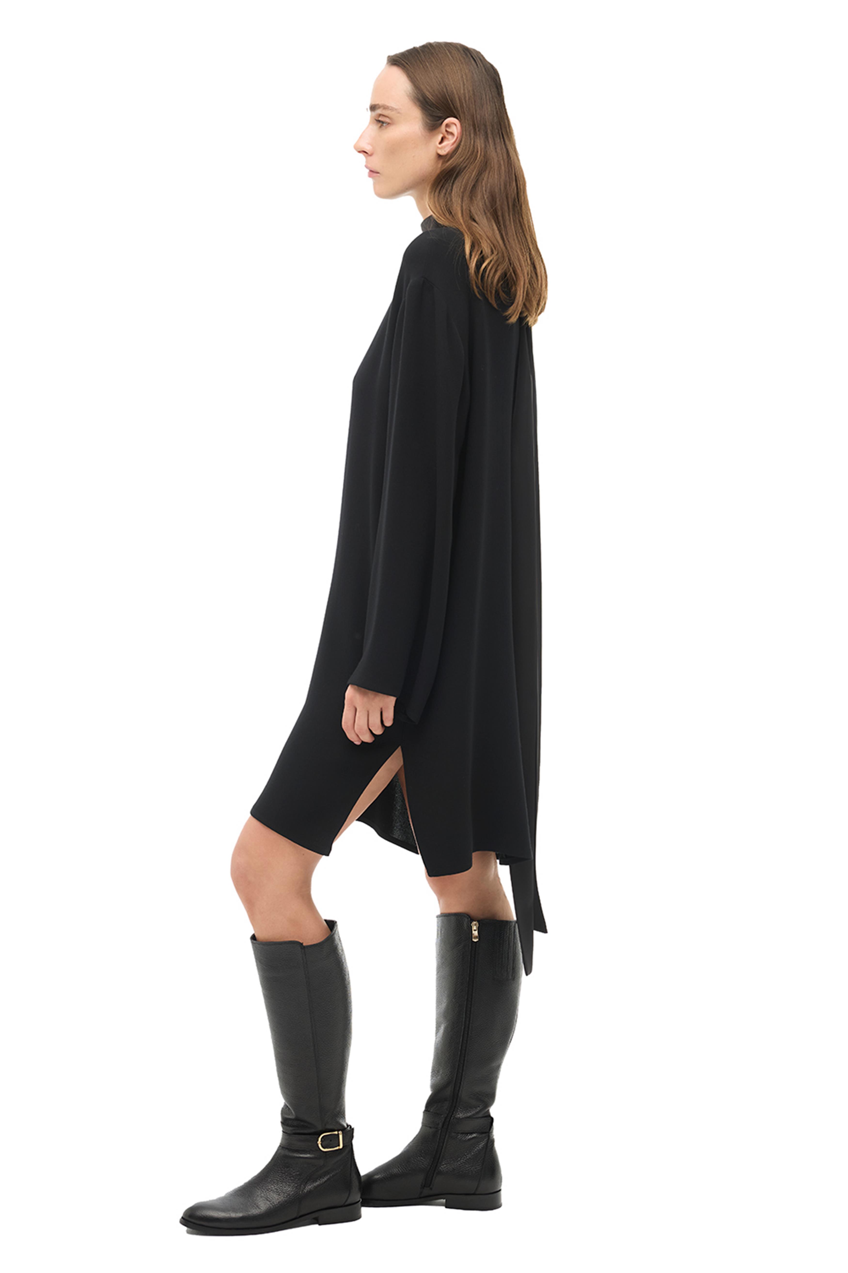 Siyah Bağlamalı Mini Elbise