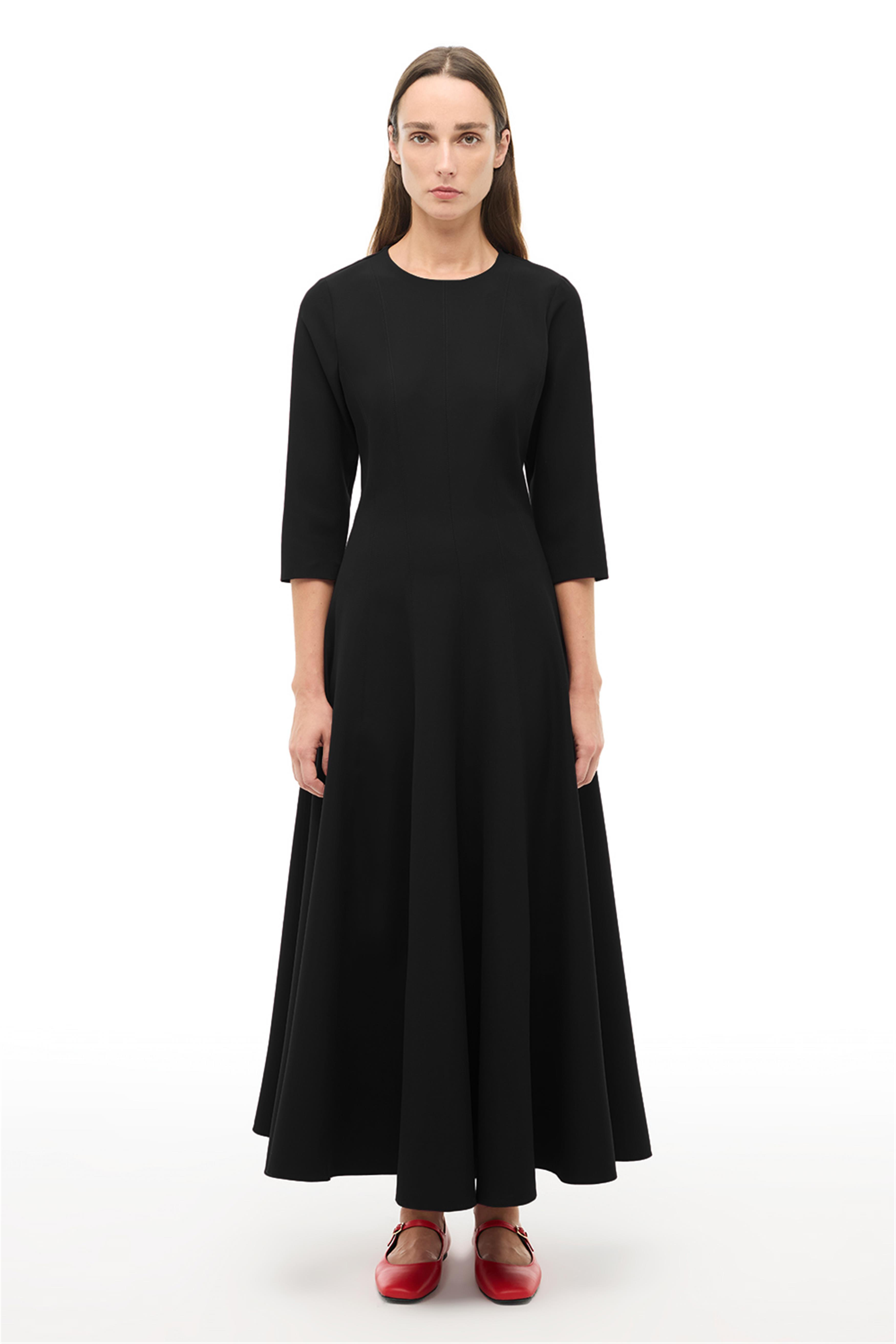 Siyah Bisiklet Yaka Bilekte Elbise