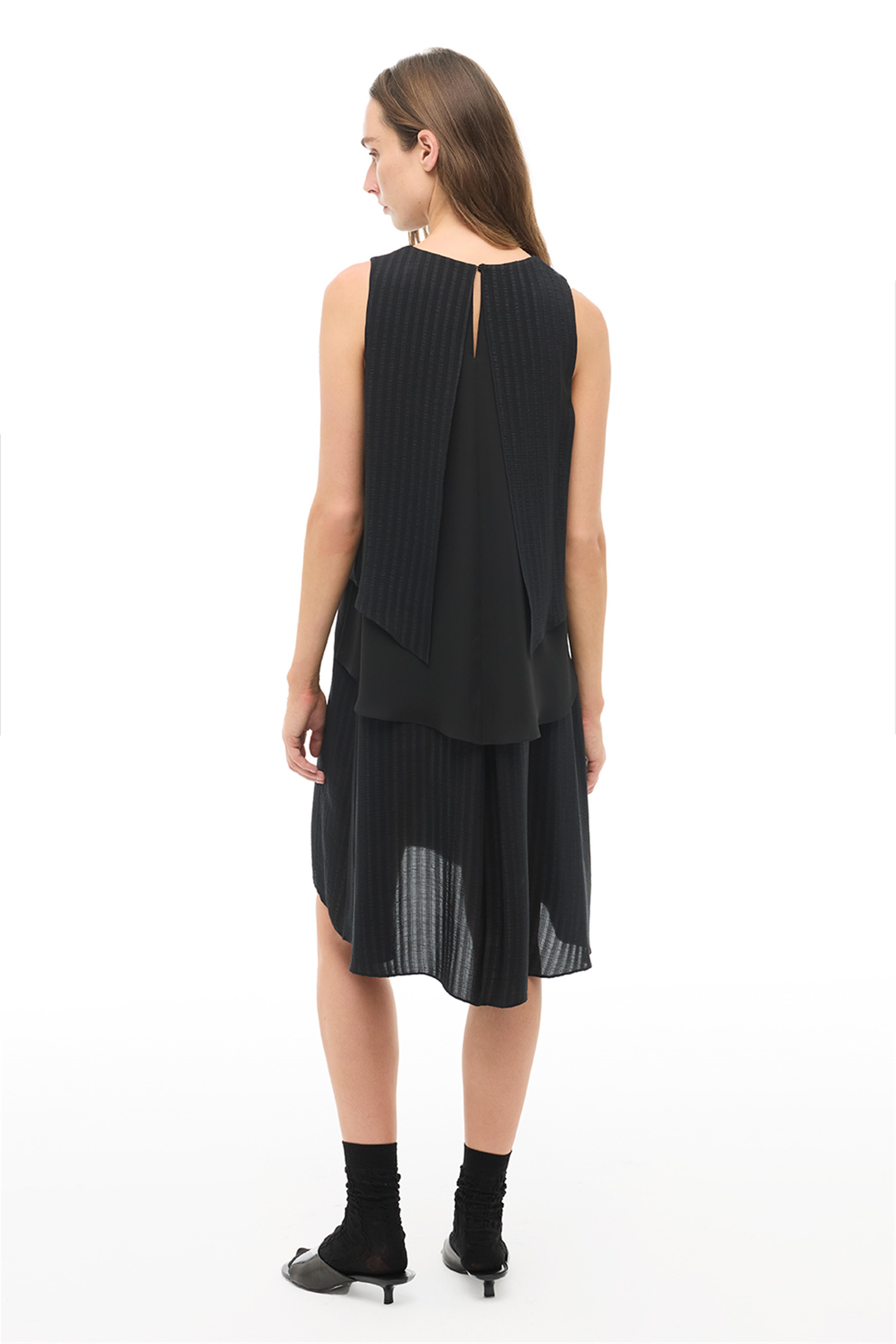 Siyah Bisiklet Yaka Diz Üstü Elbise