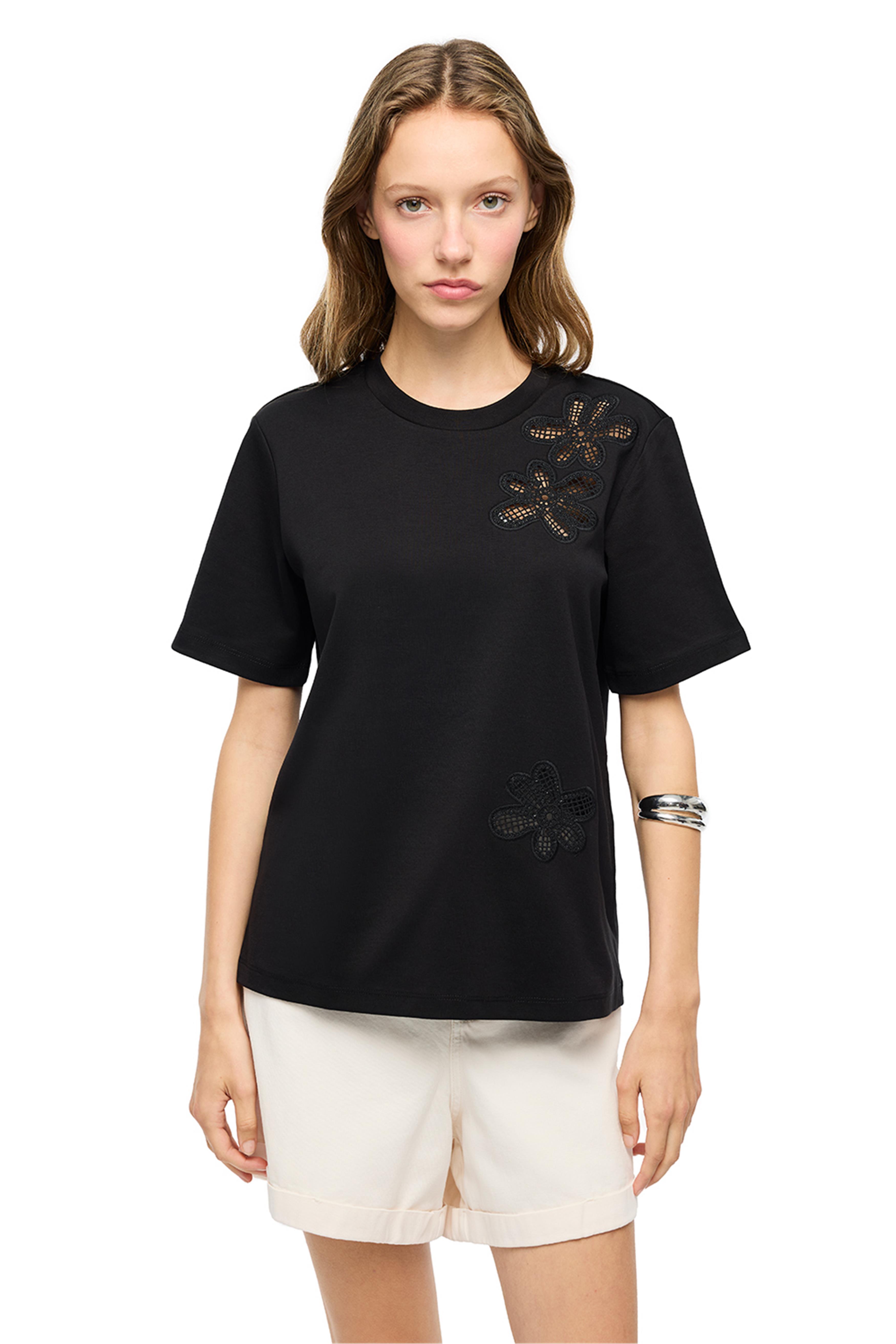 Siyah Çizgili Bisiklet Yaka Pamuklu Tişört