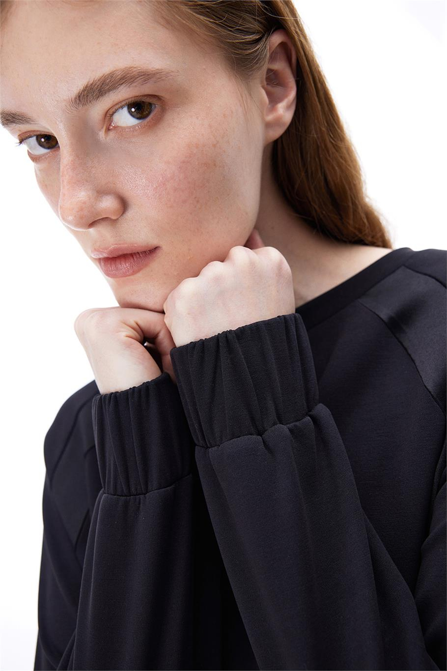 Siyah Eşofman Üstü