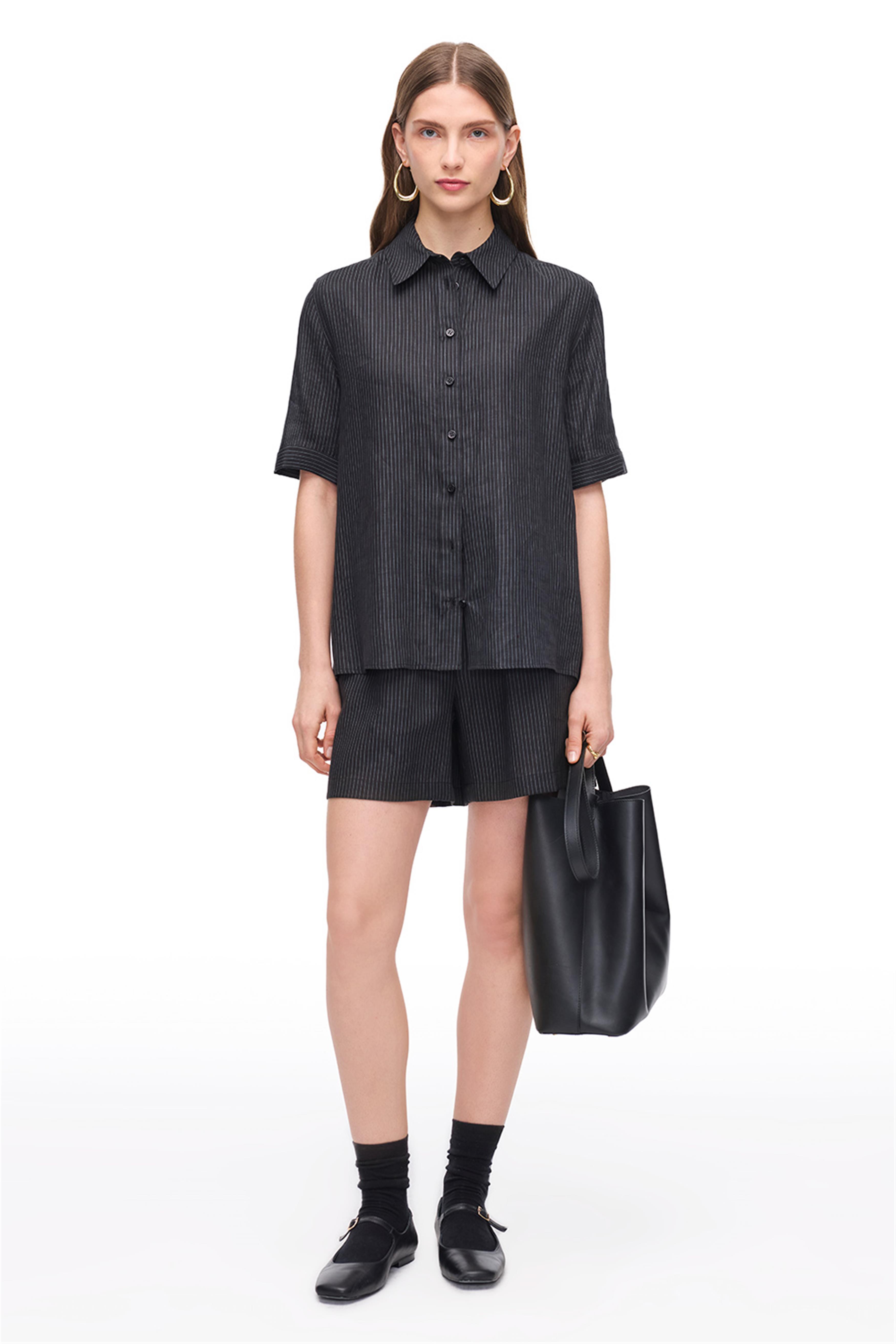 Siyah Gads Rahat Kalıp Kısa Kol Gömlek