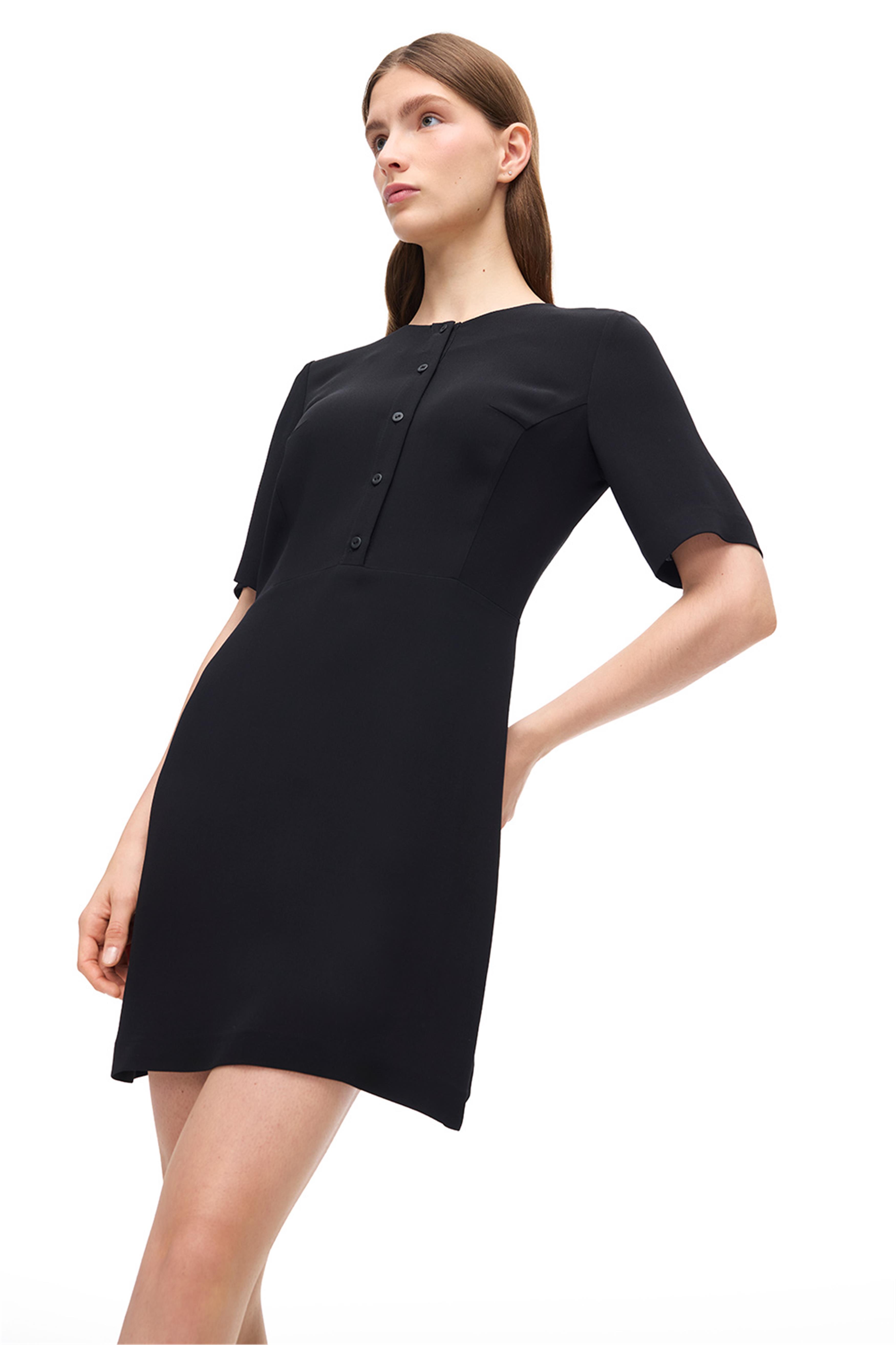 Siyah Kısa Kollu Düğmeli Viskoz Elbise