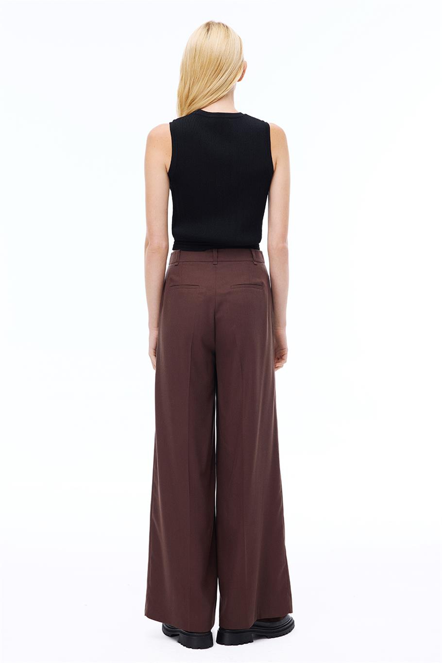 Siyah Slim Fit Crop Triko Bluz