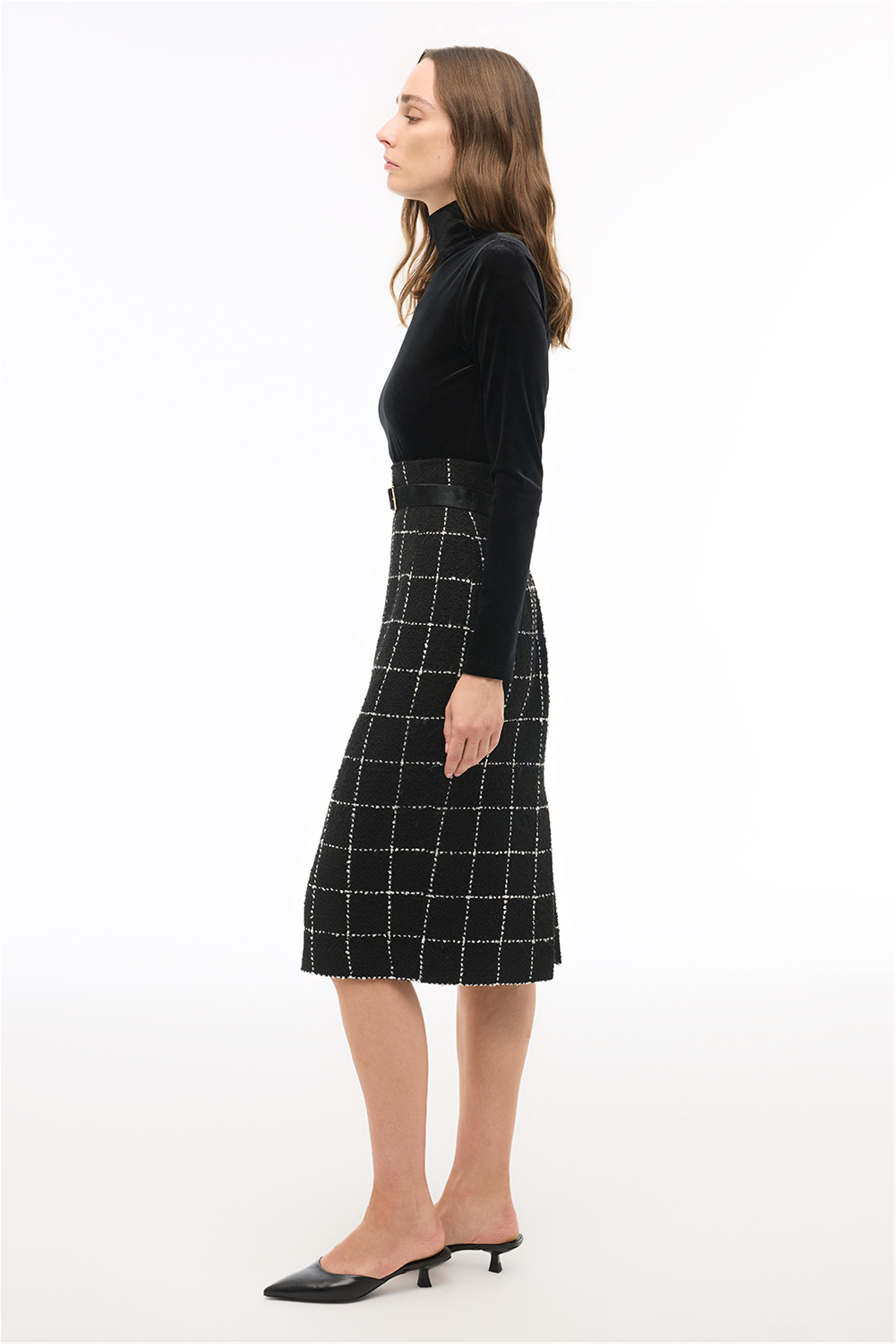 Siyah Yüksek Bel Ekoseli Diz Altı Etek