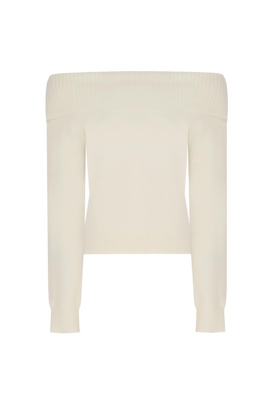 Triko Rahat Kalıp Standart Boy Reglan Kol Kayık Yaka Ekru Bluz